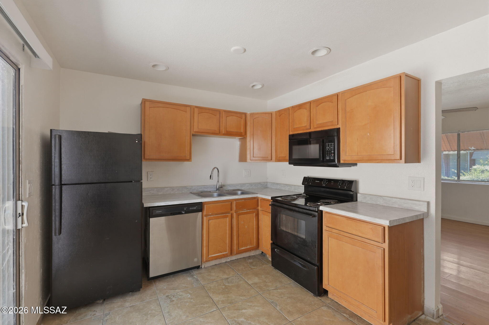 Willow Gardens Condos (1-76) - Residential