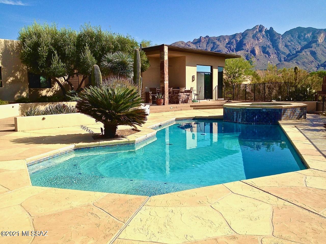 La Paloma Estates (1-35) - Residential Lease