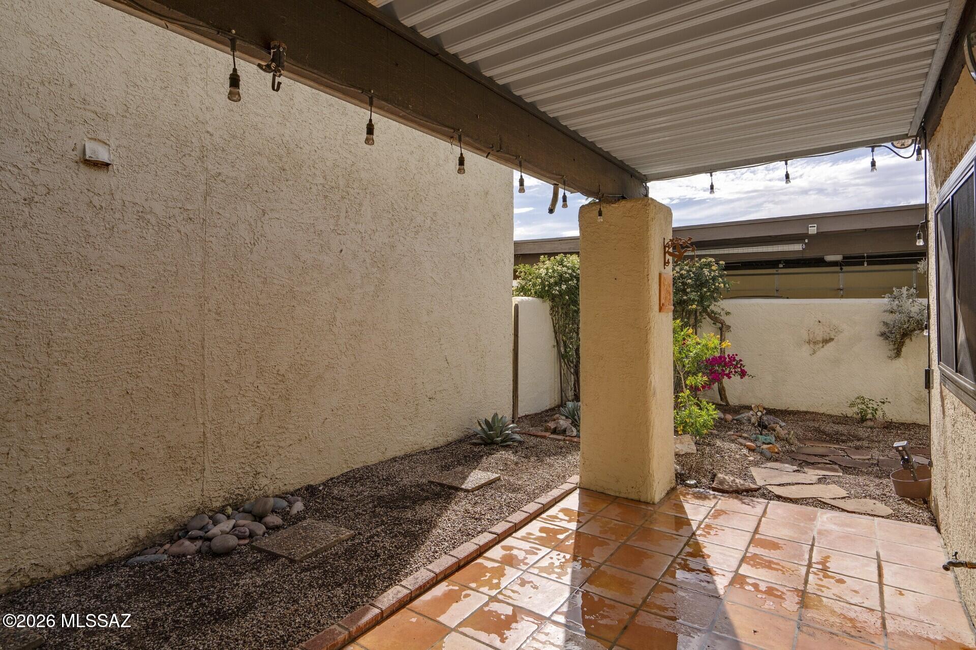 Villa Del Rio (1-148) - Residential