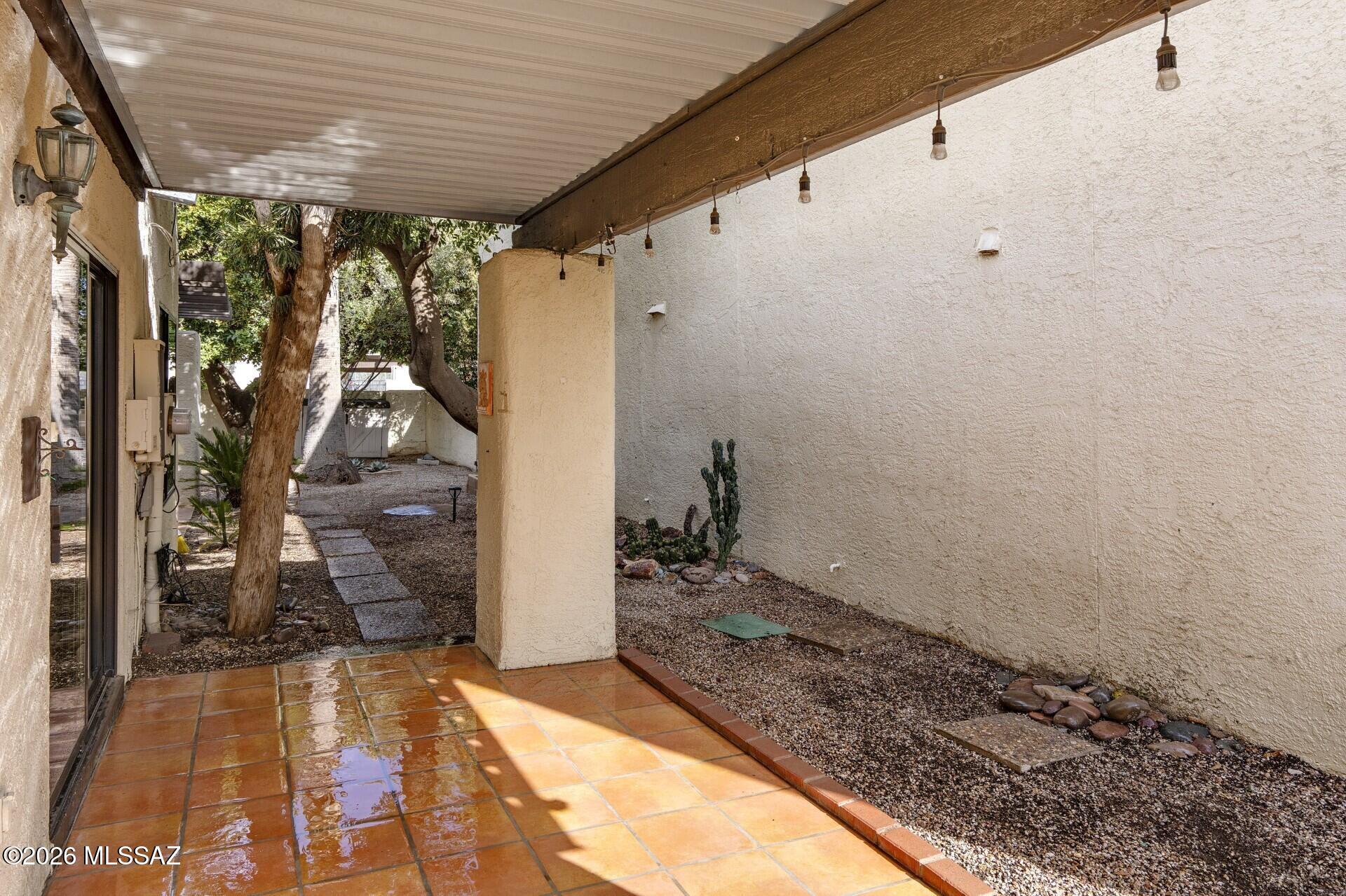 Villa Del Rio (1-148) - Residential
