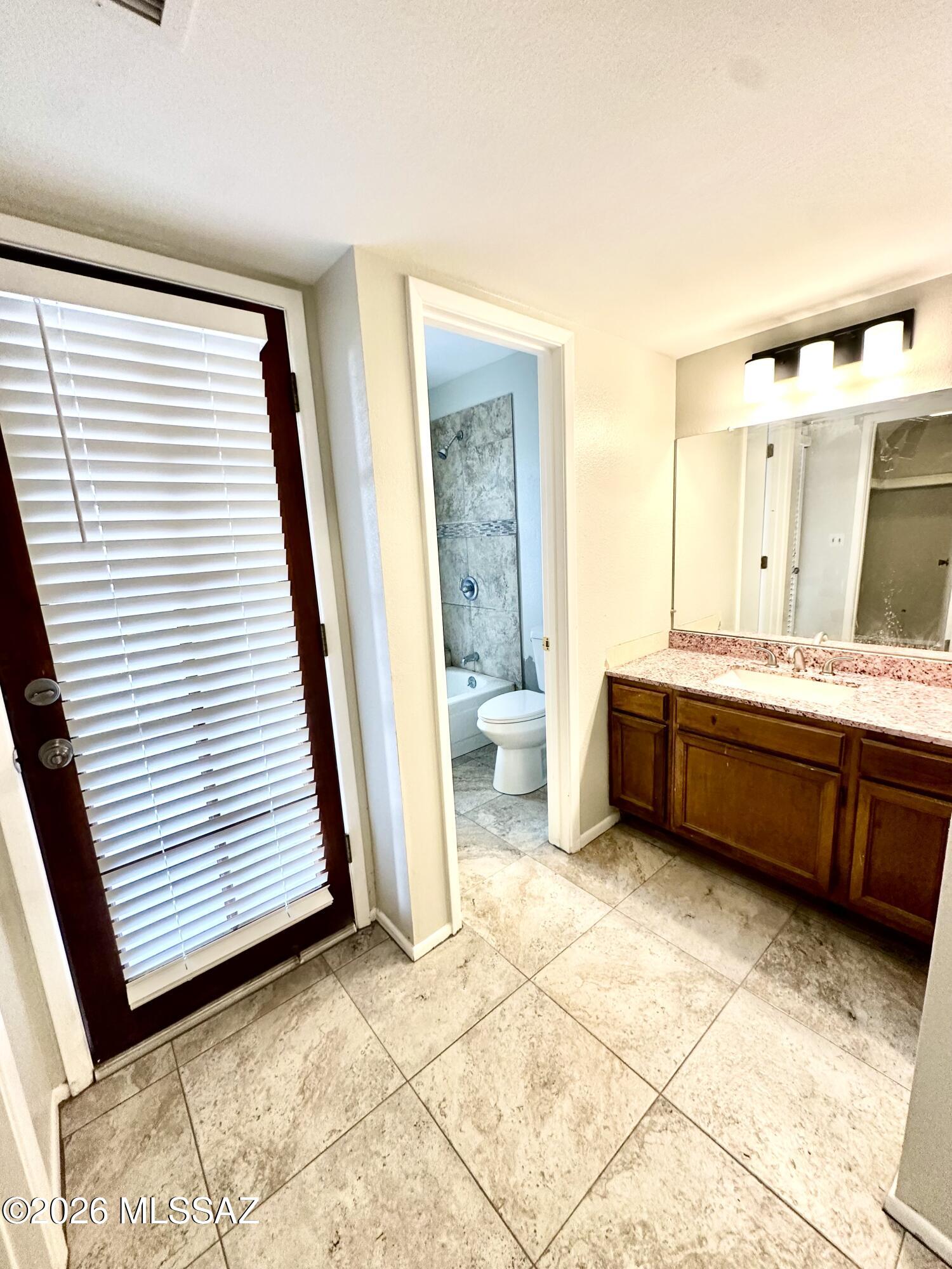 Gatewood Pointe Townhomes(1-138)BK.(1) - Residential Lease