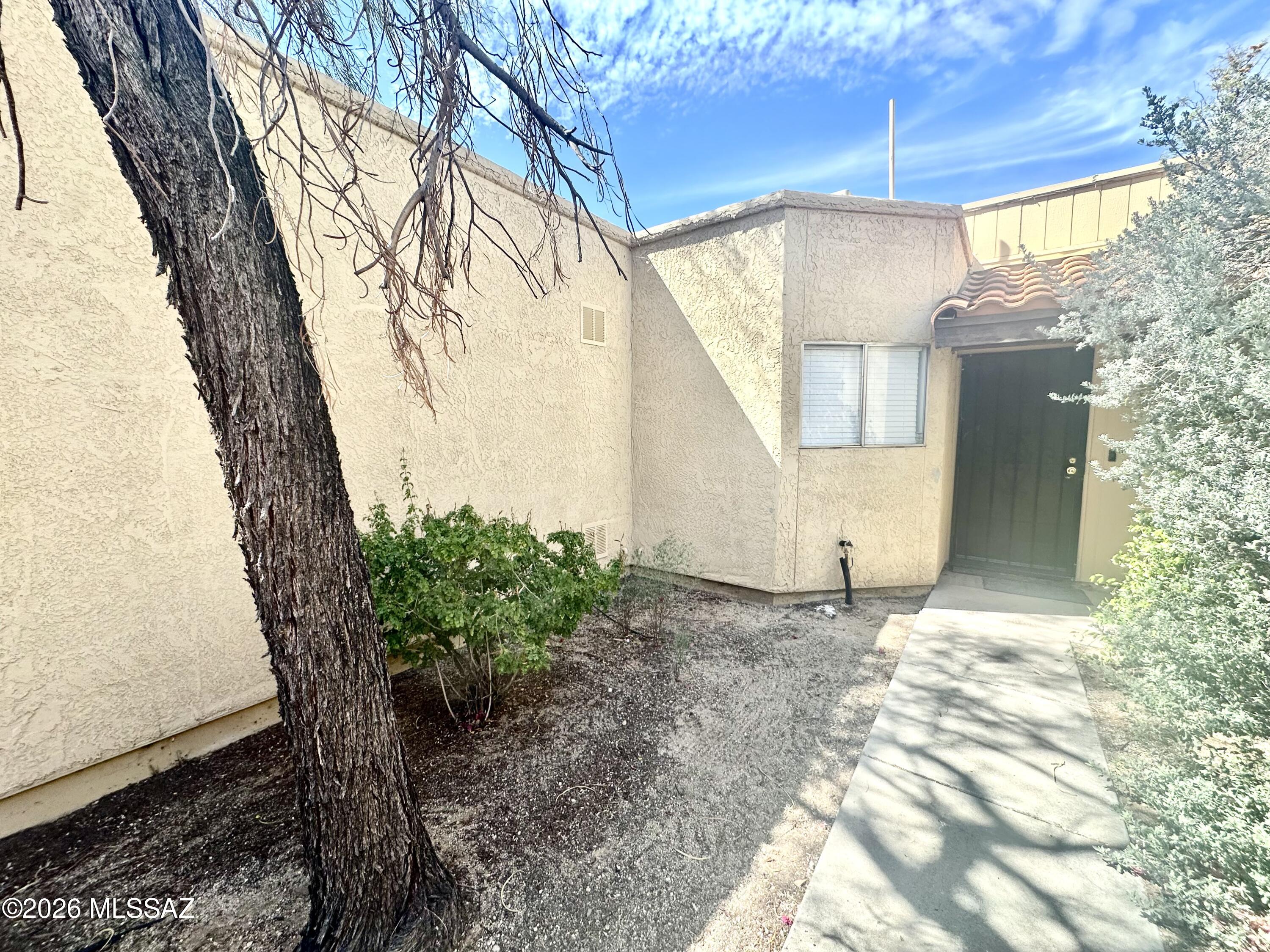 Gatewood Pointe Townhomes(1-138)BK.(1) - Residential Lease