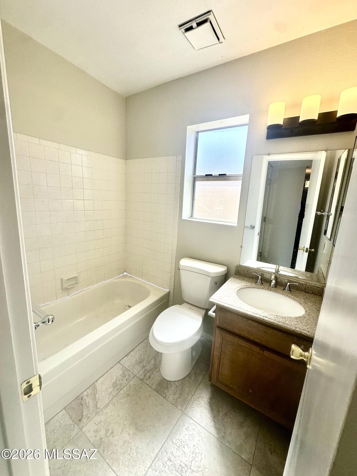 Gatewood Pointe Townhomes(1-138)BK.(1) - Residential Lease