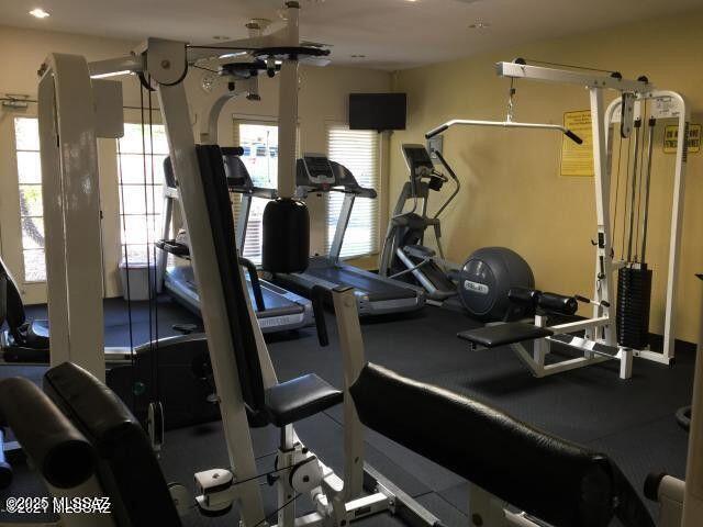 Reflections in the Catalina Condominium - Residential Lease