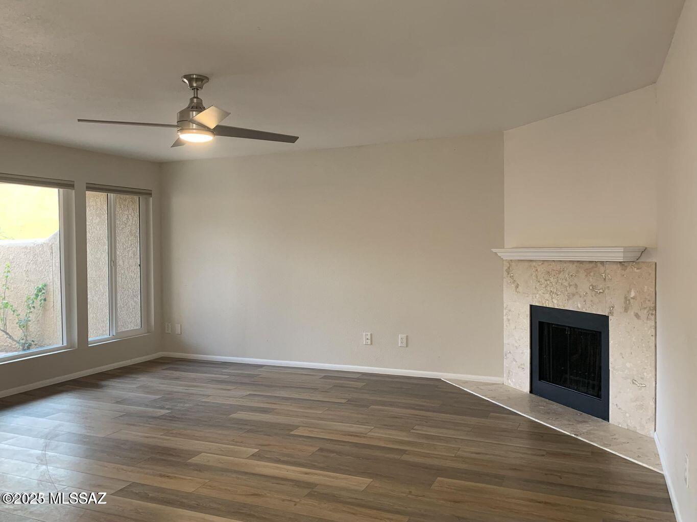 Reflections in the Catalina Condominium - Residential Lease