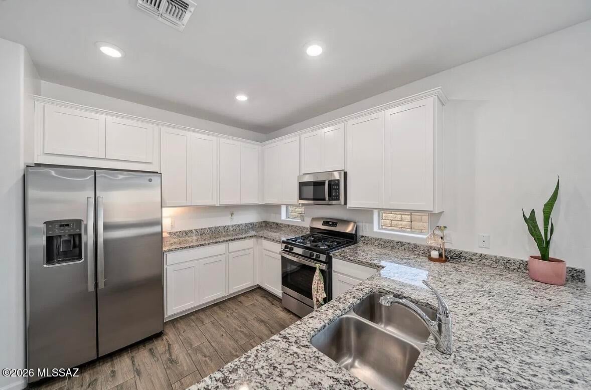 Rocking K South Neighborhood 1 Parcel C - Residential Lease