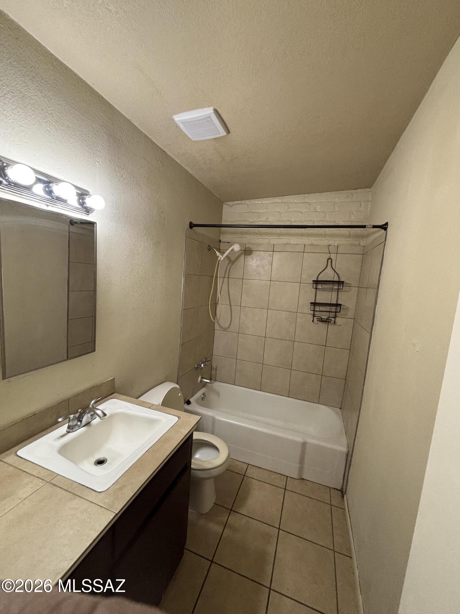 Coronado Heights - Residential Lease