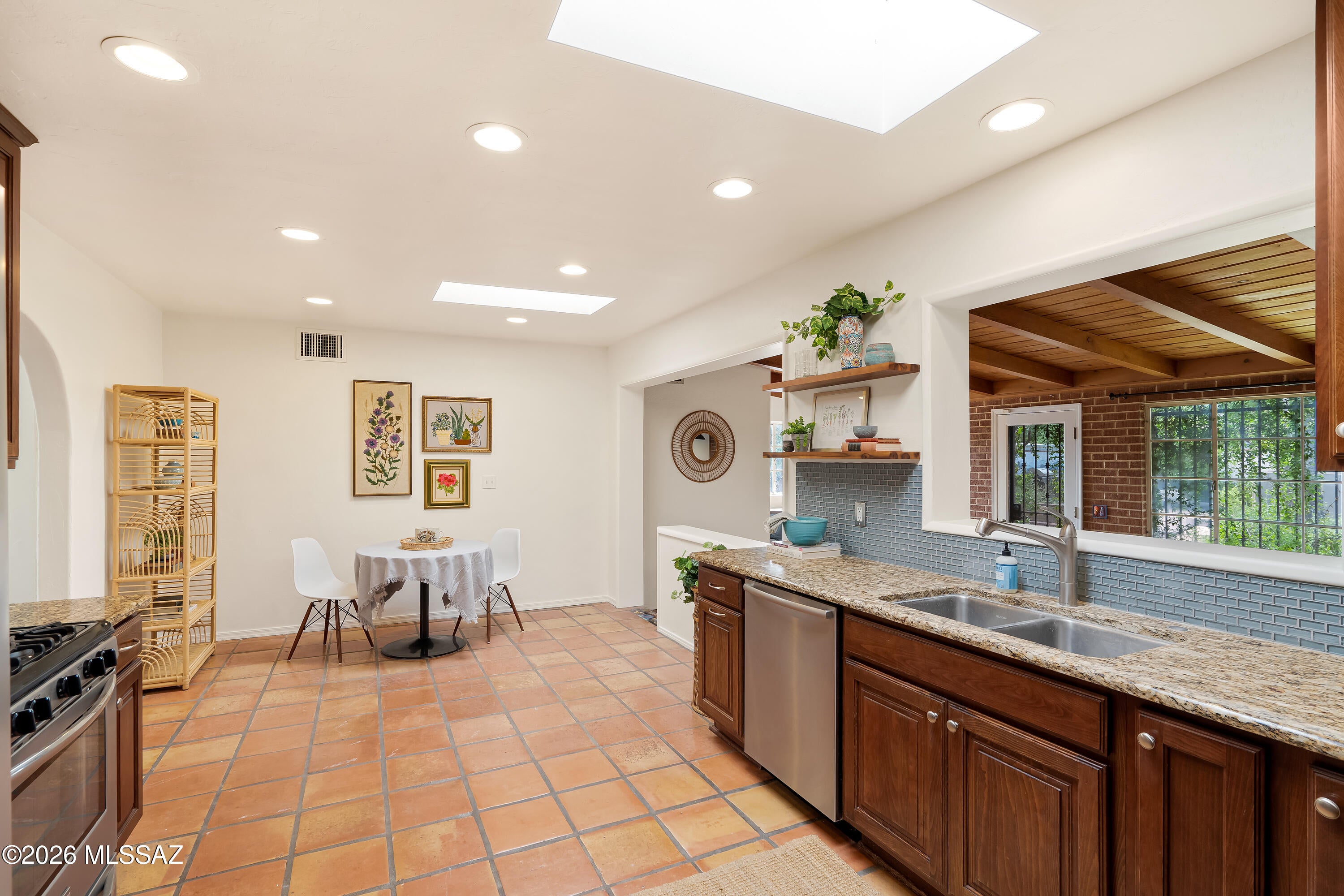 Wilshire Heights Amended - Residential