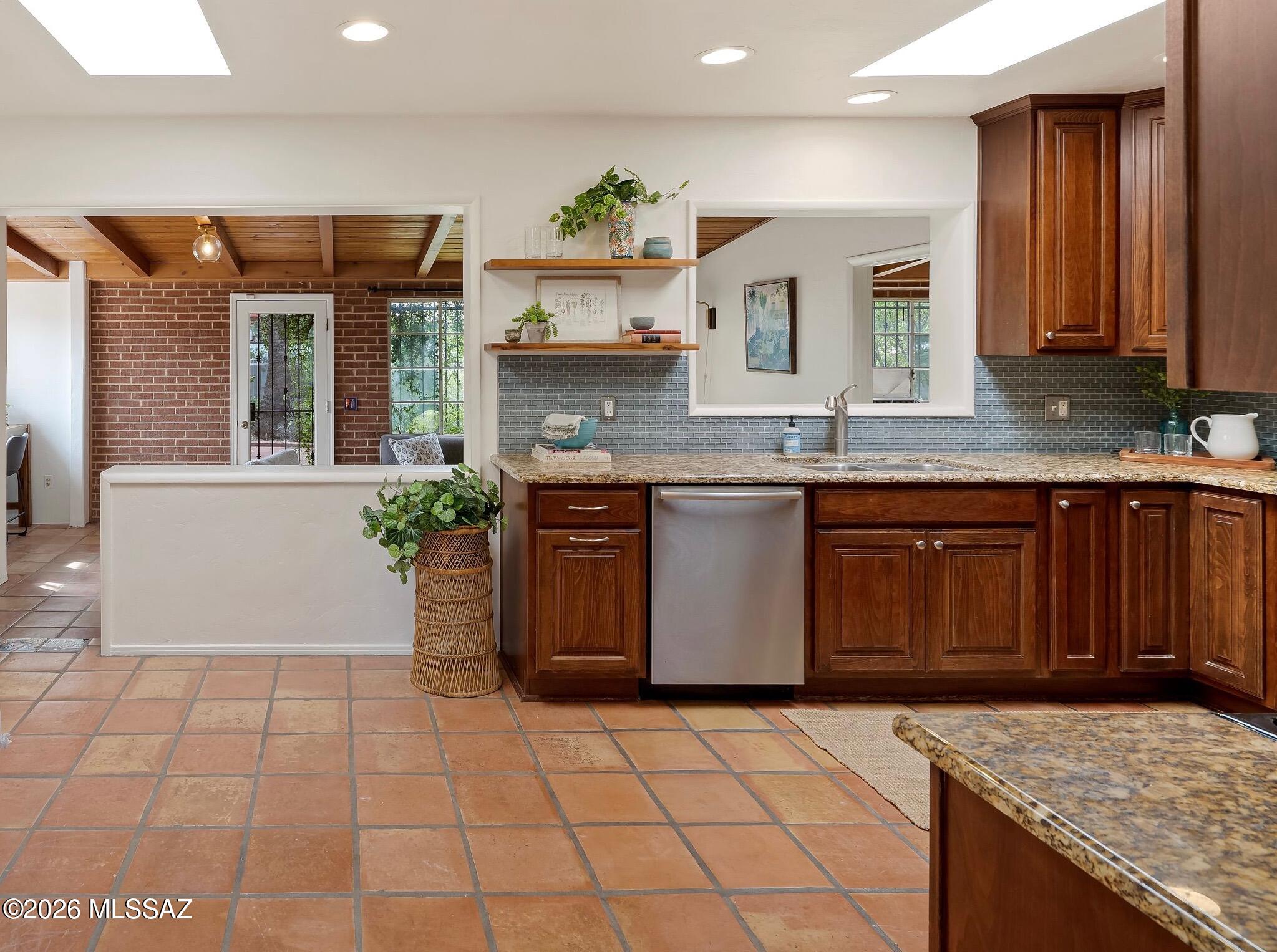 Wilshire Heights Amended - Residential