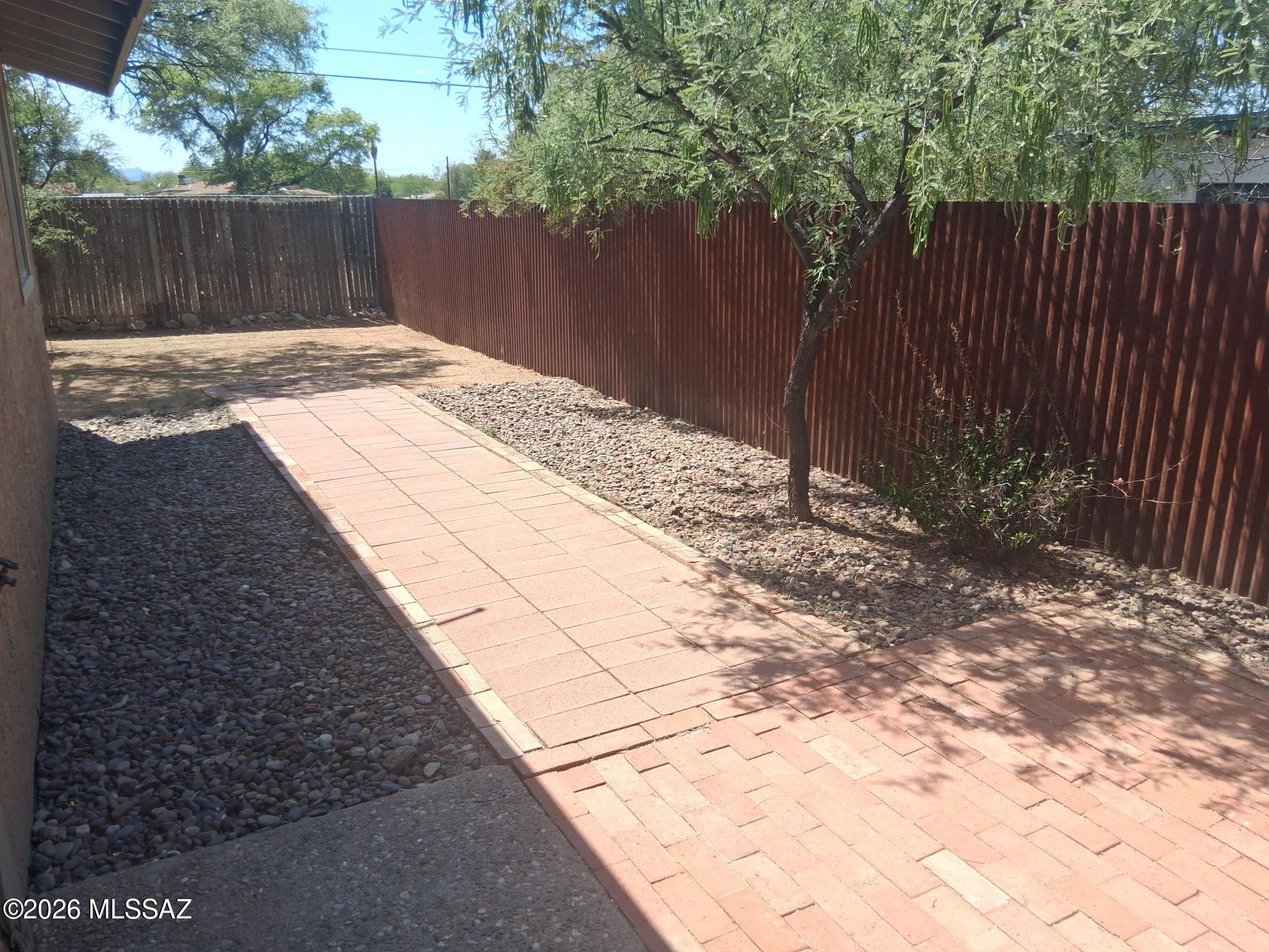 Madelyn Park - Residential Lease
