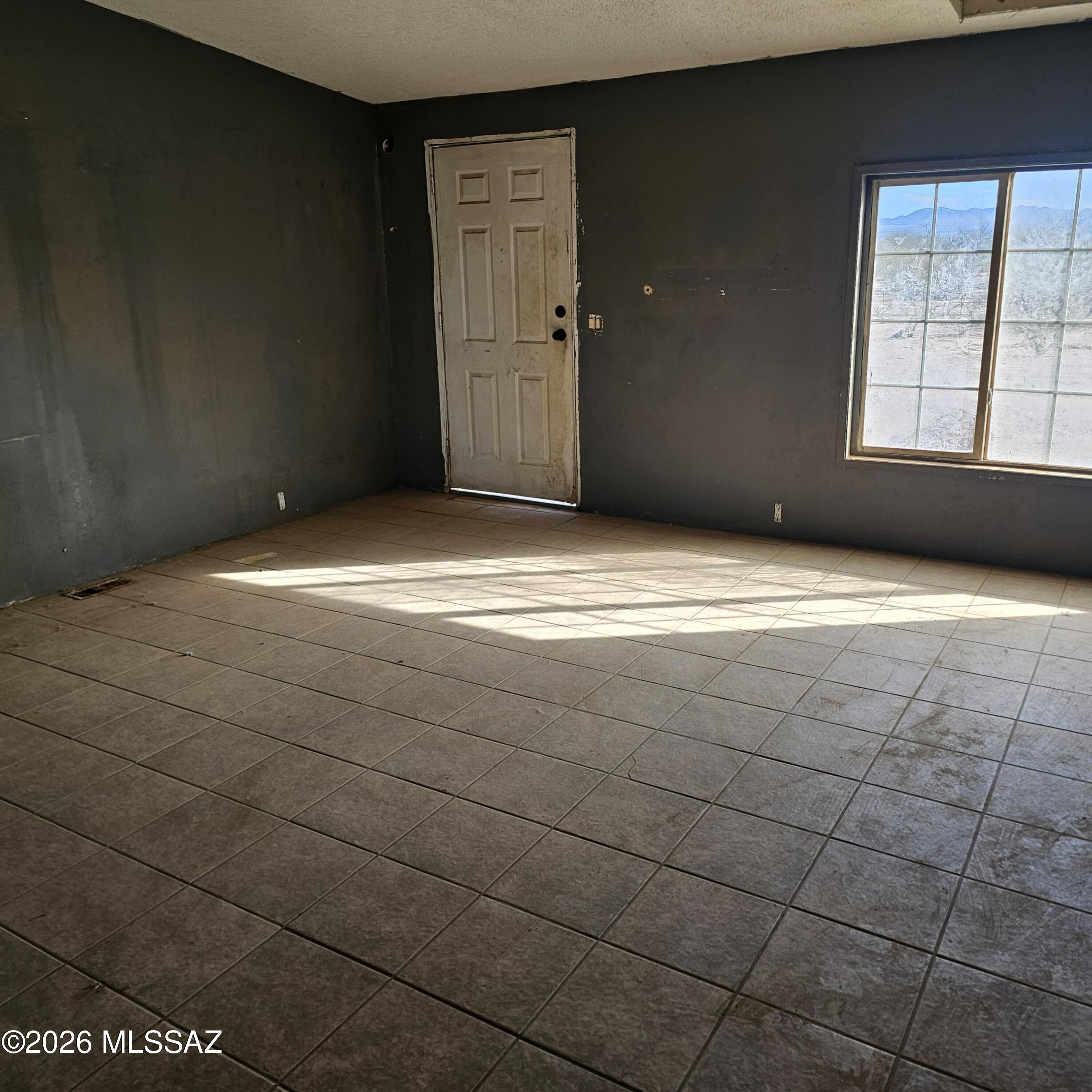 Unsubdivided - Residential