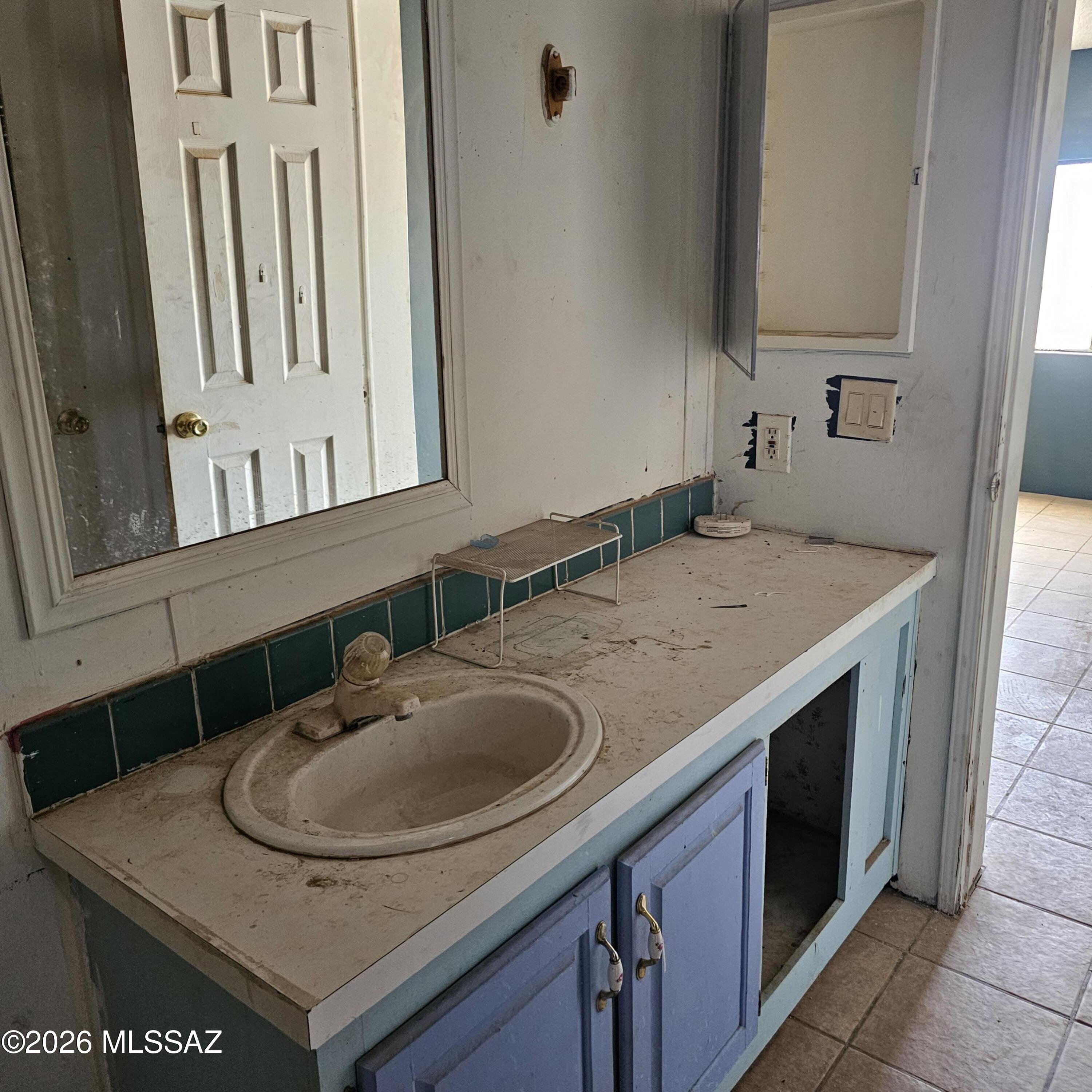 Unsubdivided - Residential