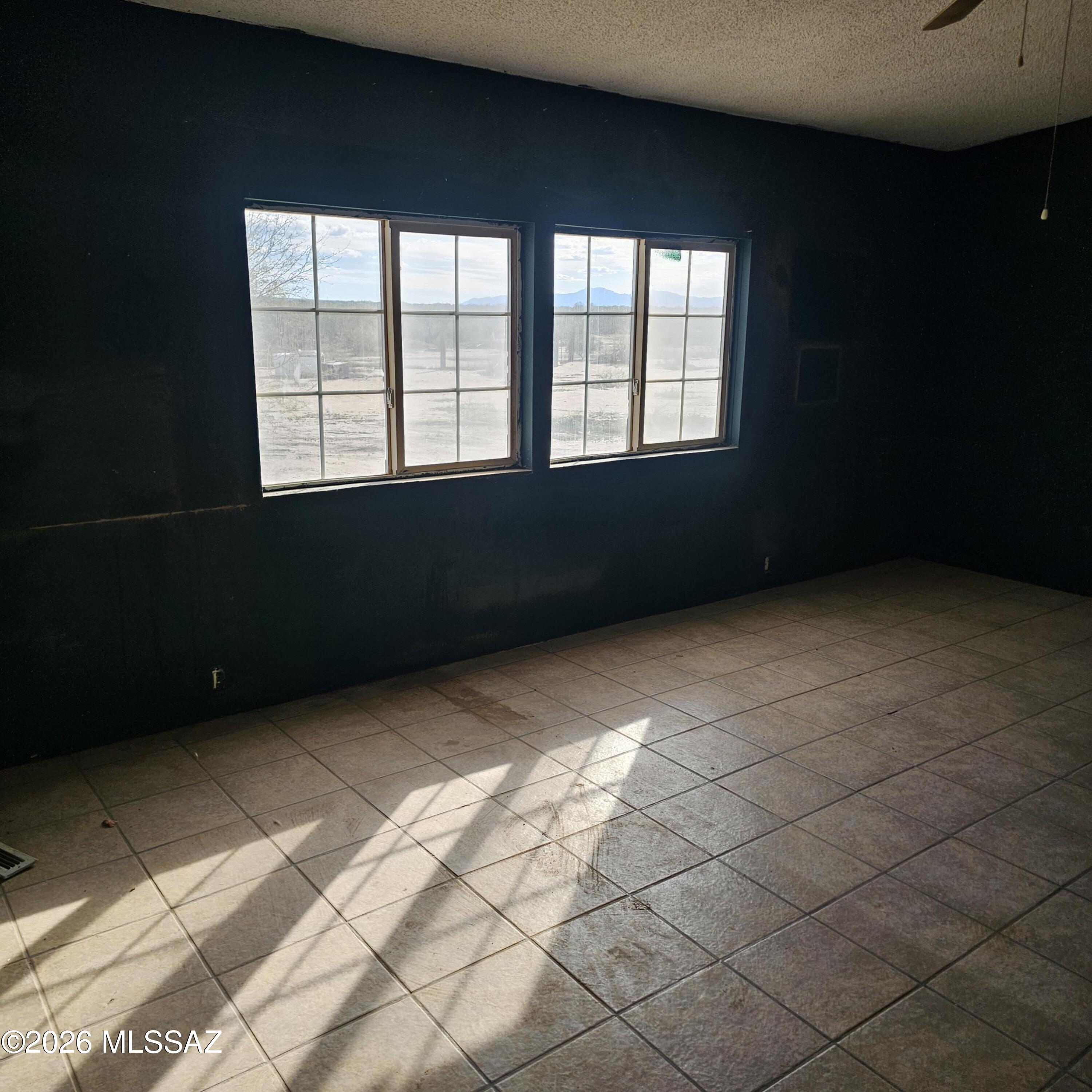 Unsubdivided - Residential