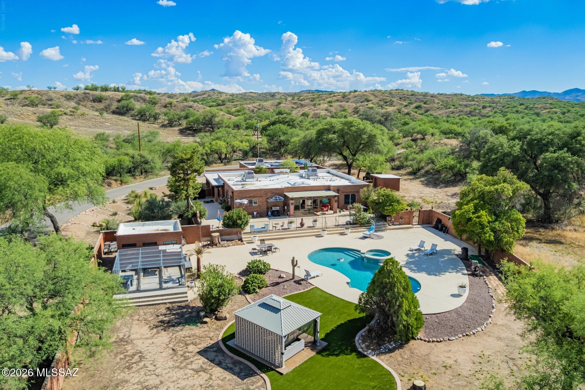 Meadow Hills - Residential