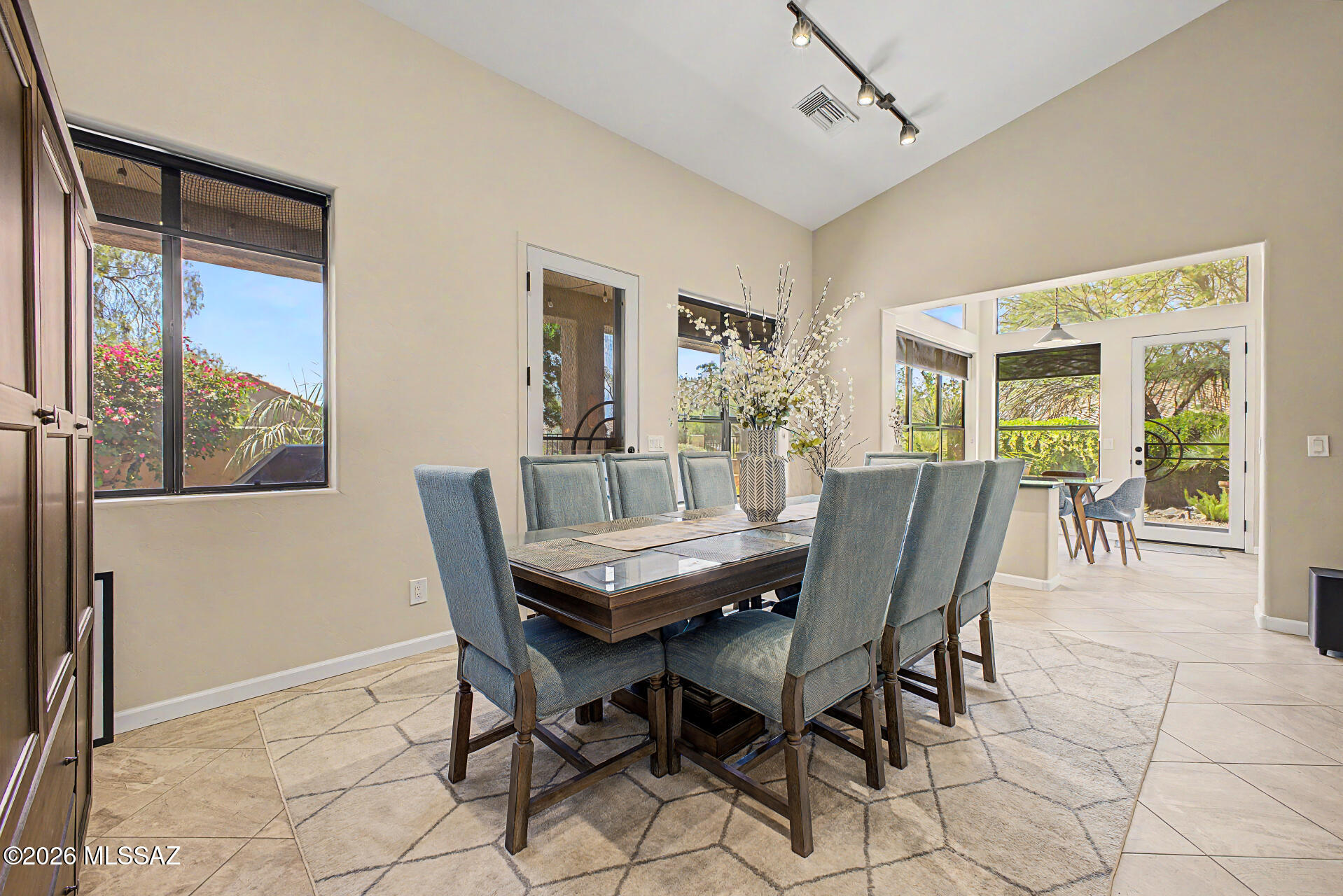 Ventana Canyon Golf Villas - Residential