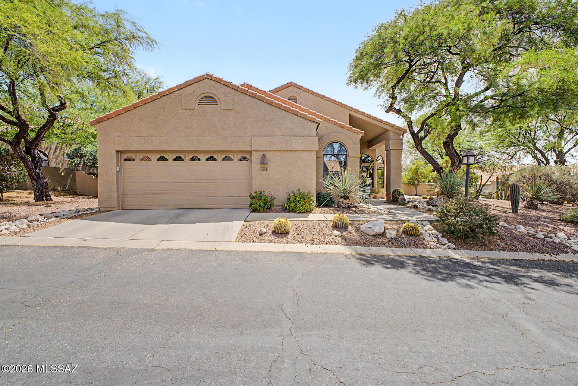 Ventana Canyon Golf Villas - Residential