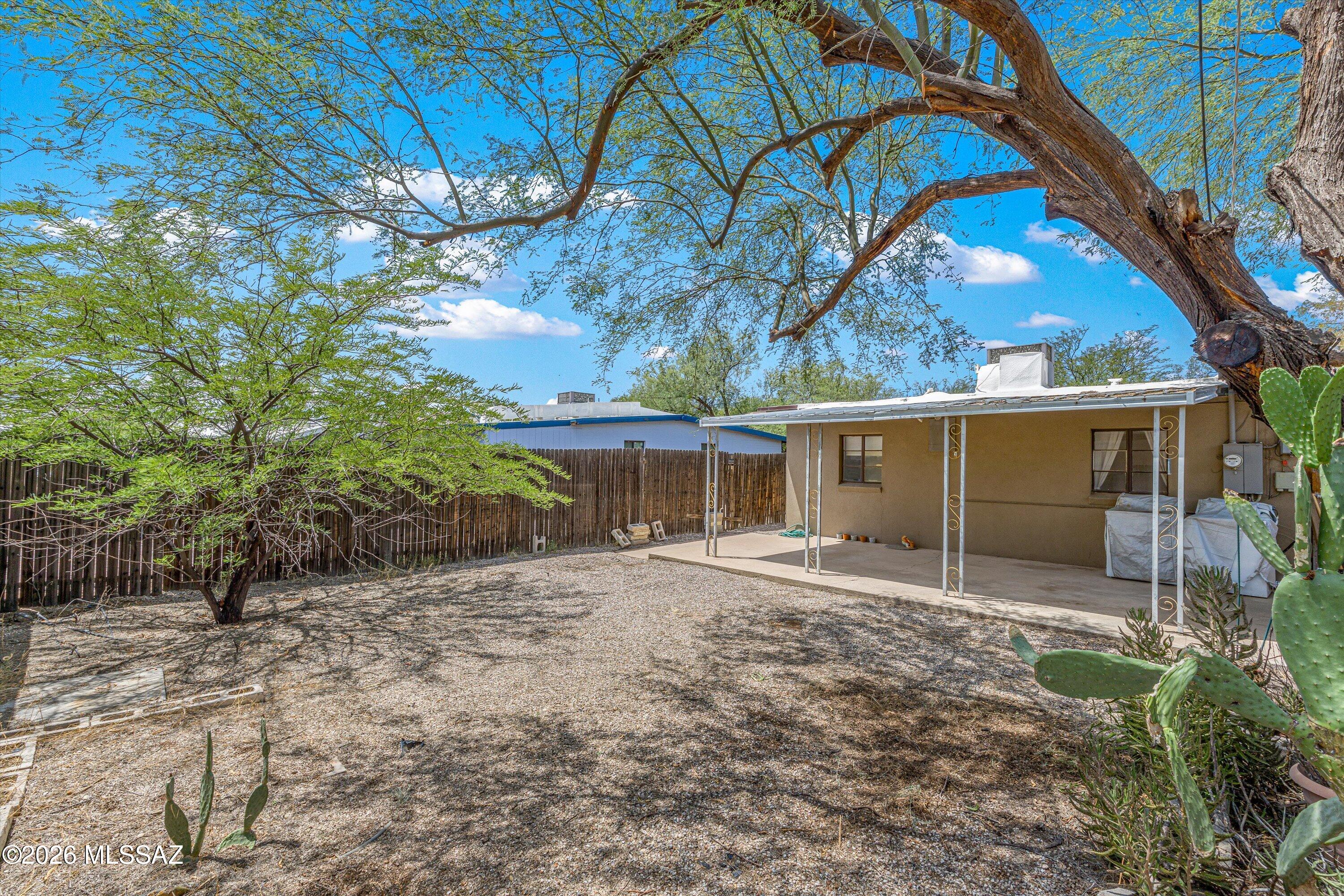 El Pasadena Tract - Residential