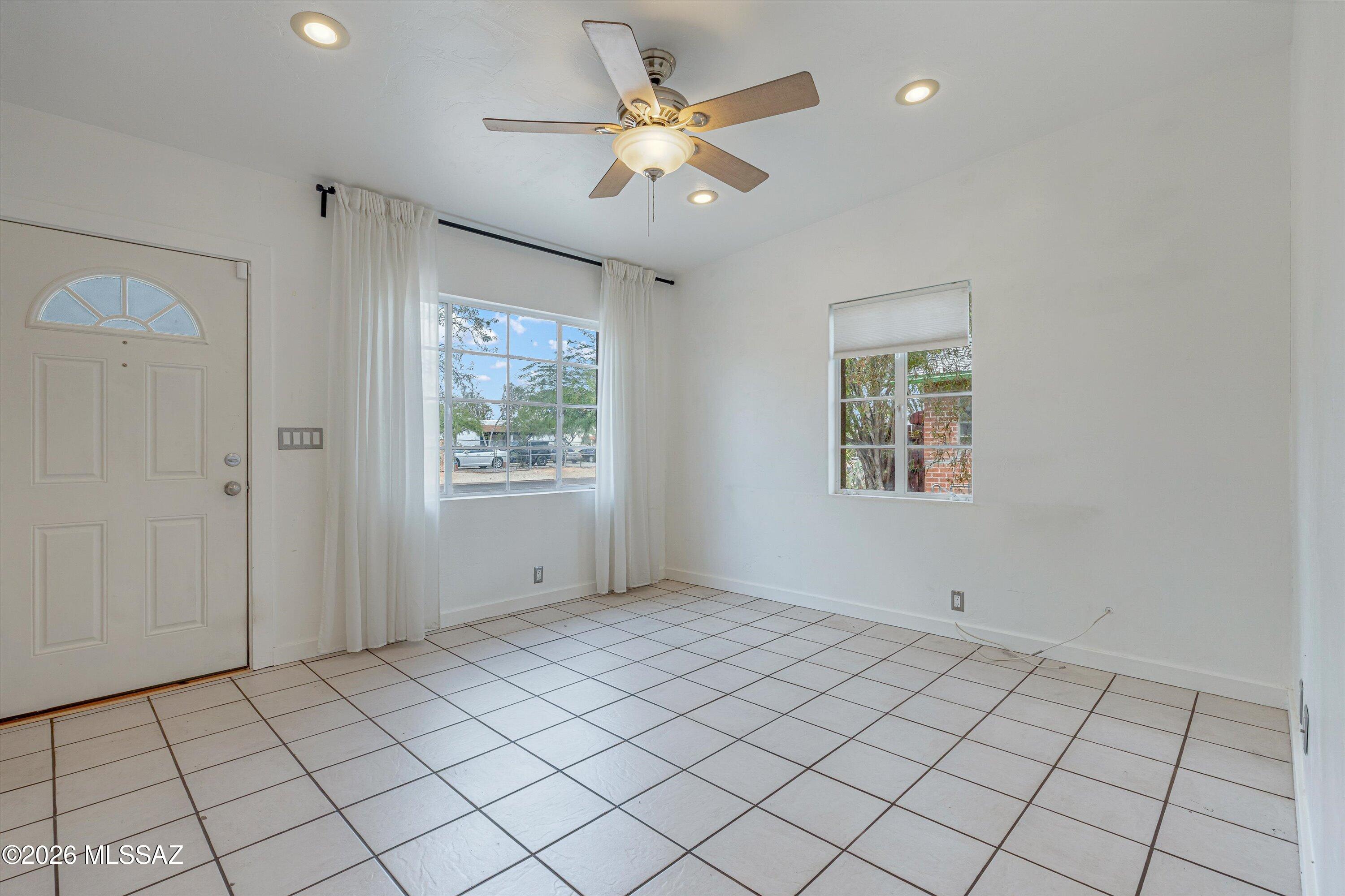 El Pasadena Tract - Residential