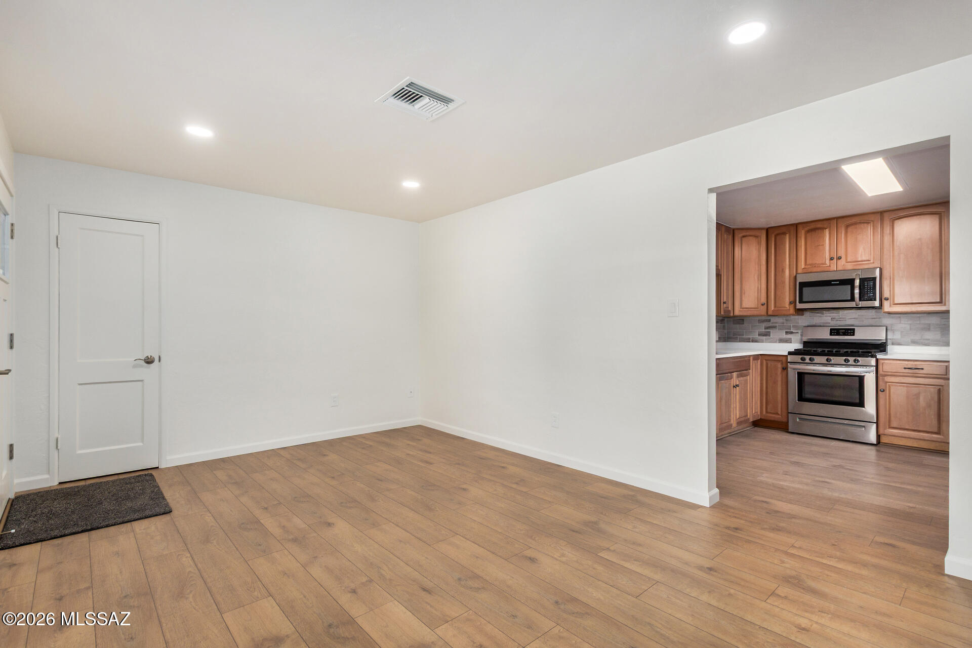 Mission Manor - Residential
