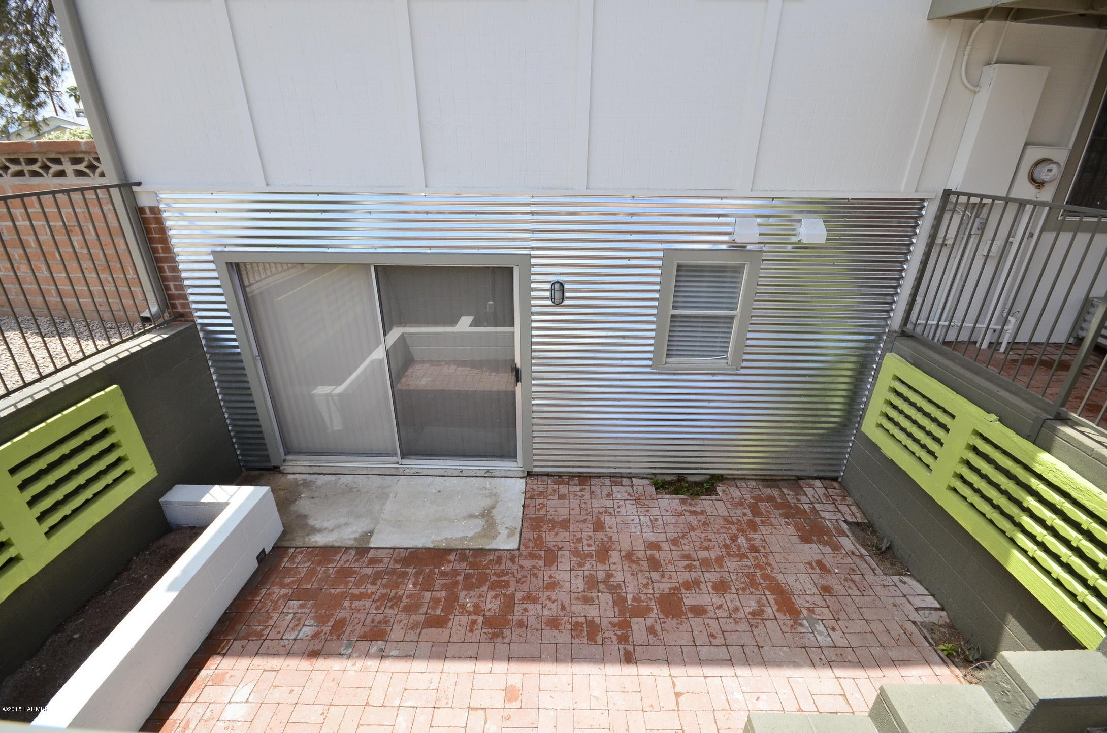 Carriage Hill NO. 5 (525-595) - Residential Lease