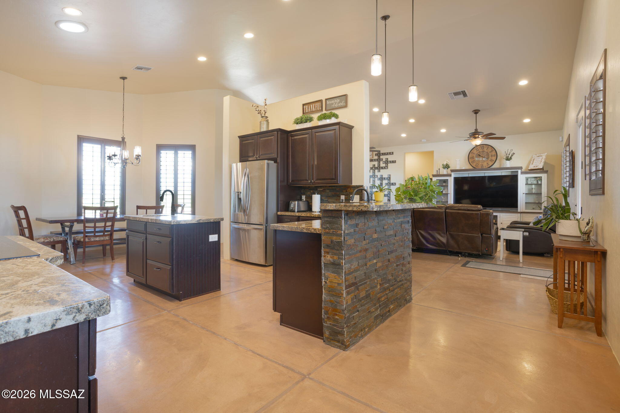 New Tucson Unit NO. 25 - Residential
