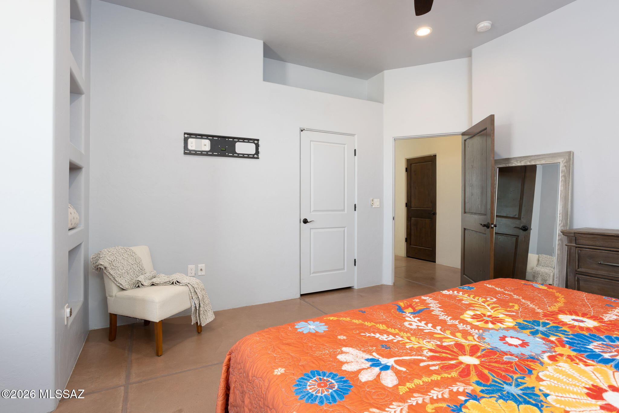 New Tucson Unit NO. 25 - Residential