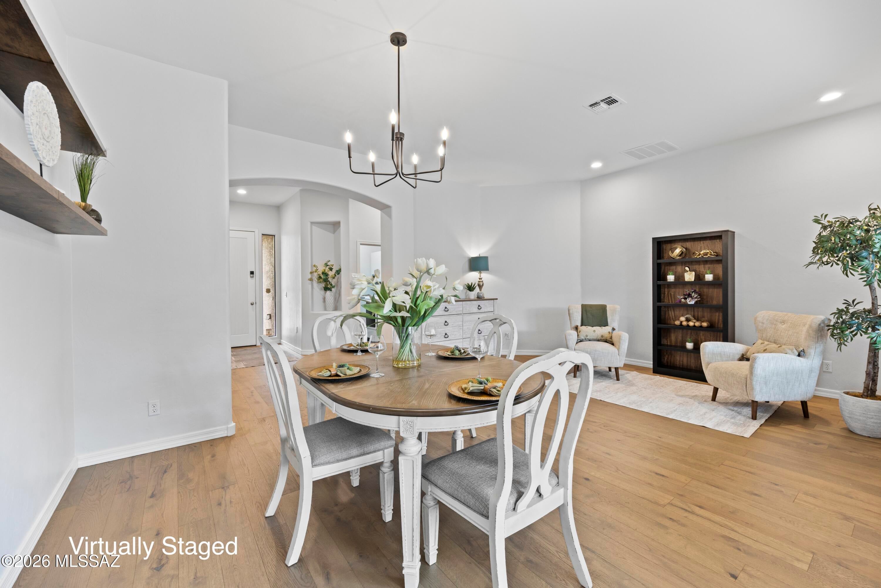 Mira Vista (1-60) - Residential