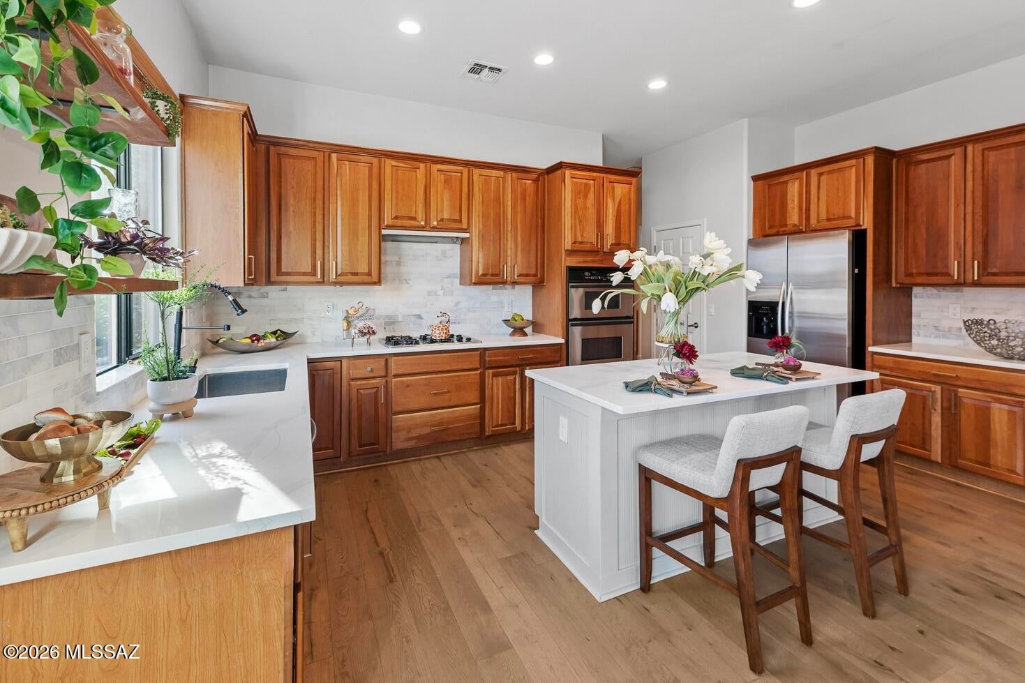 Mira Vista (1-60) - Residential