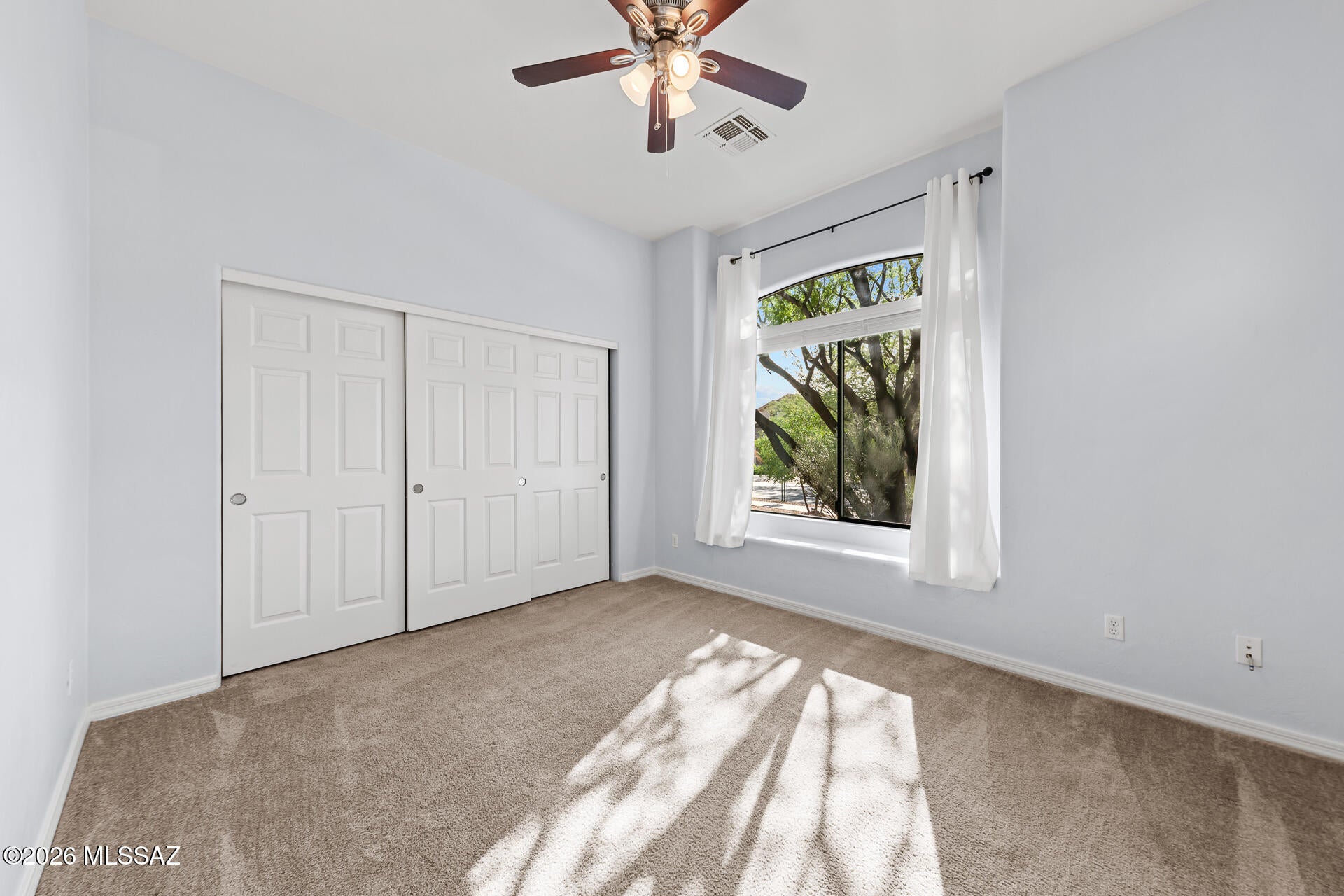 Mira Vista (1-60) - Residential