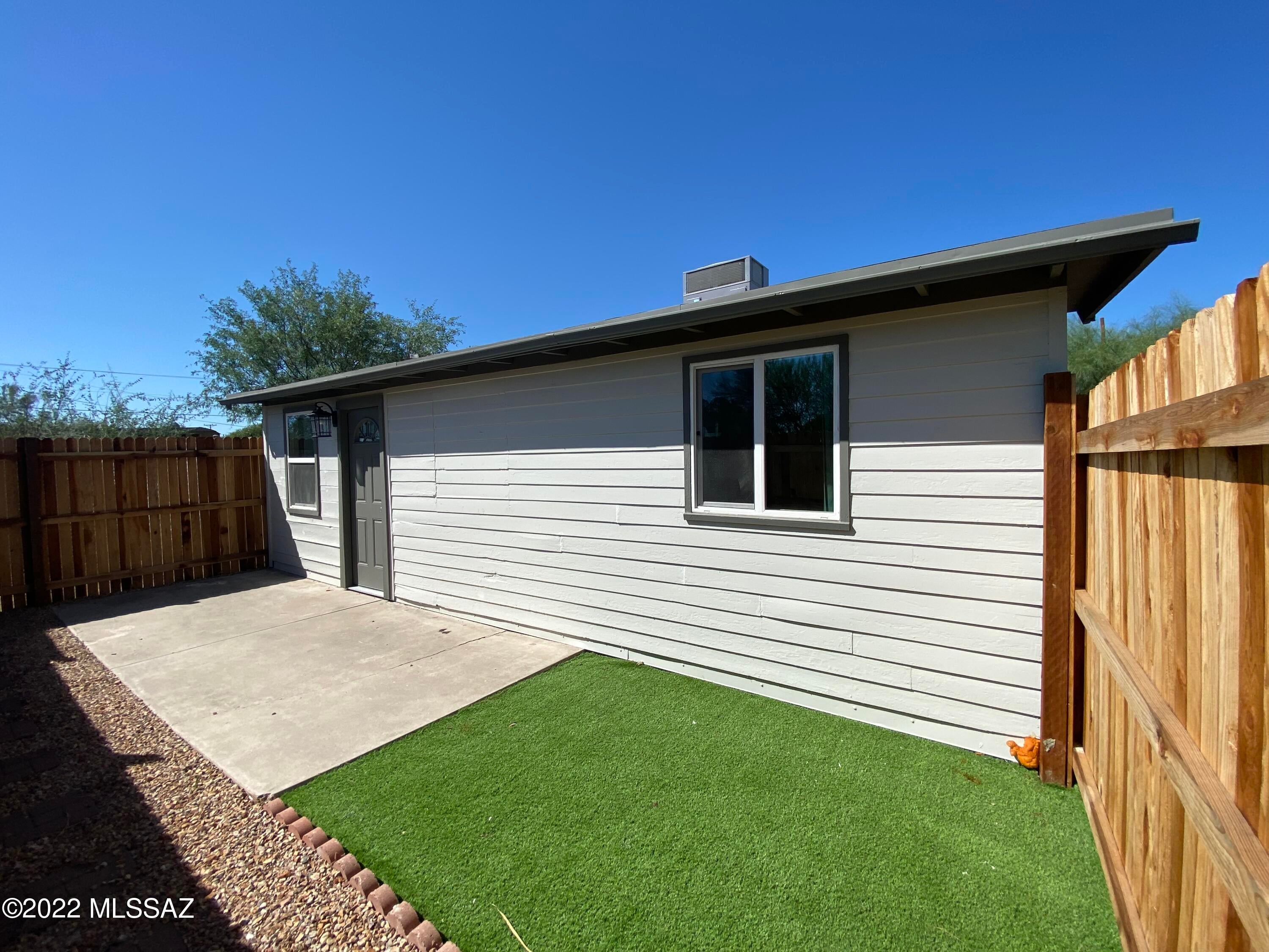 Montrose Addition - Residential Lease