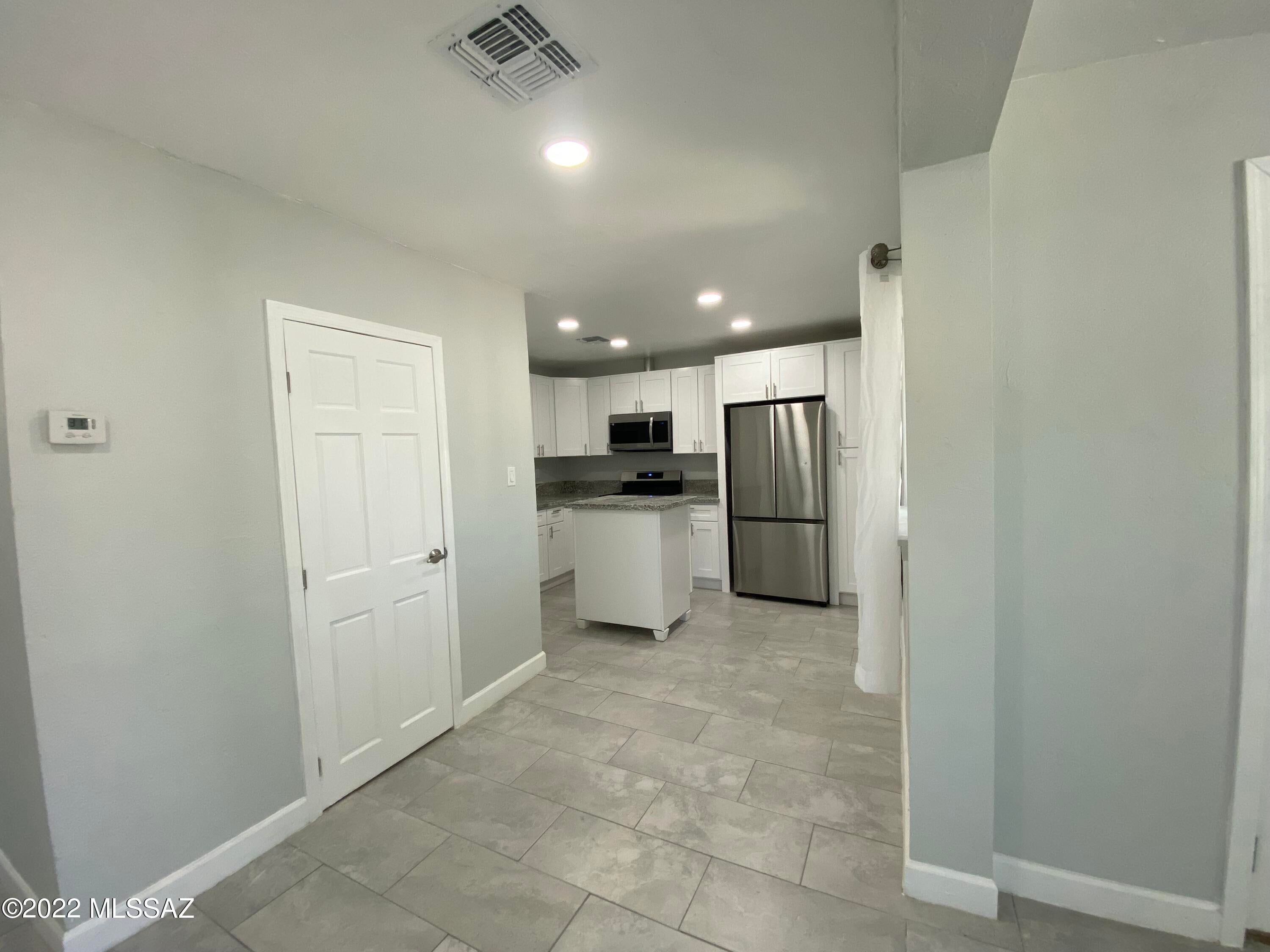 Montrose Addition - Residential Lease