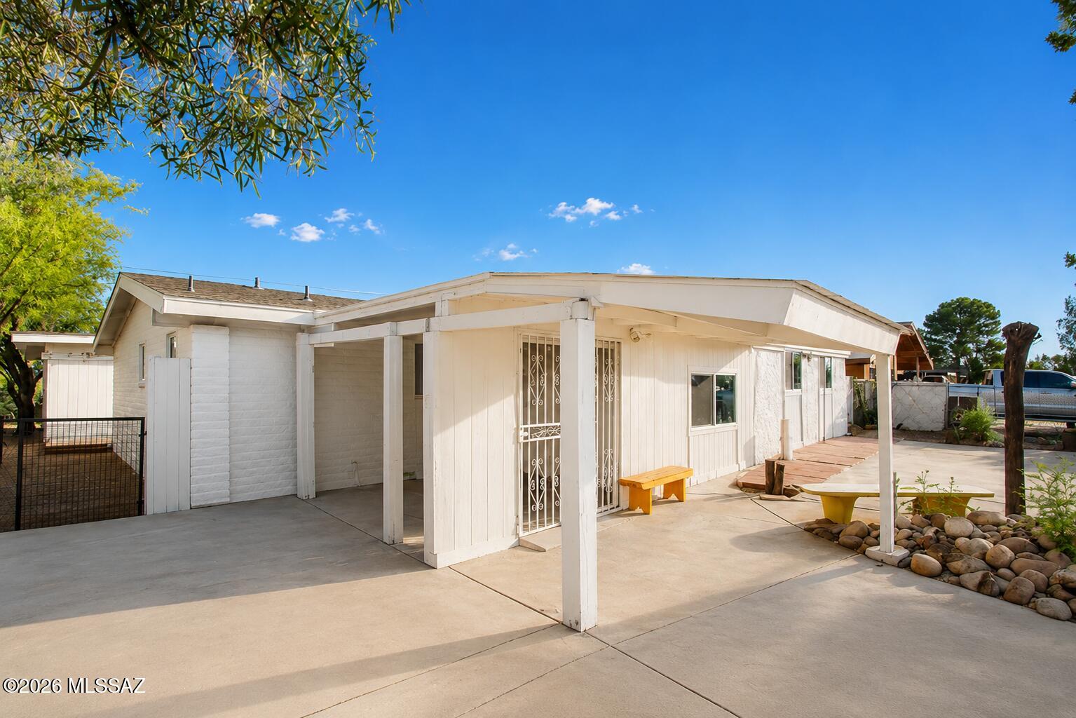 Los Reales Heights NO. 2 (1-138) - Residential