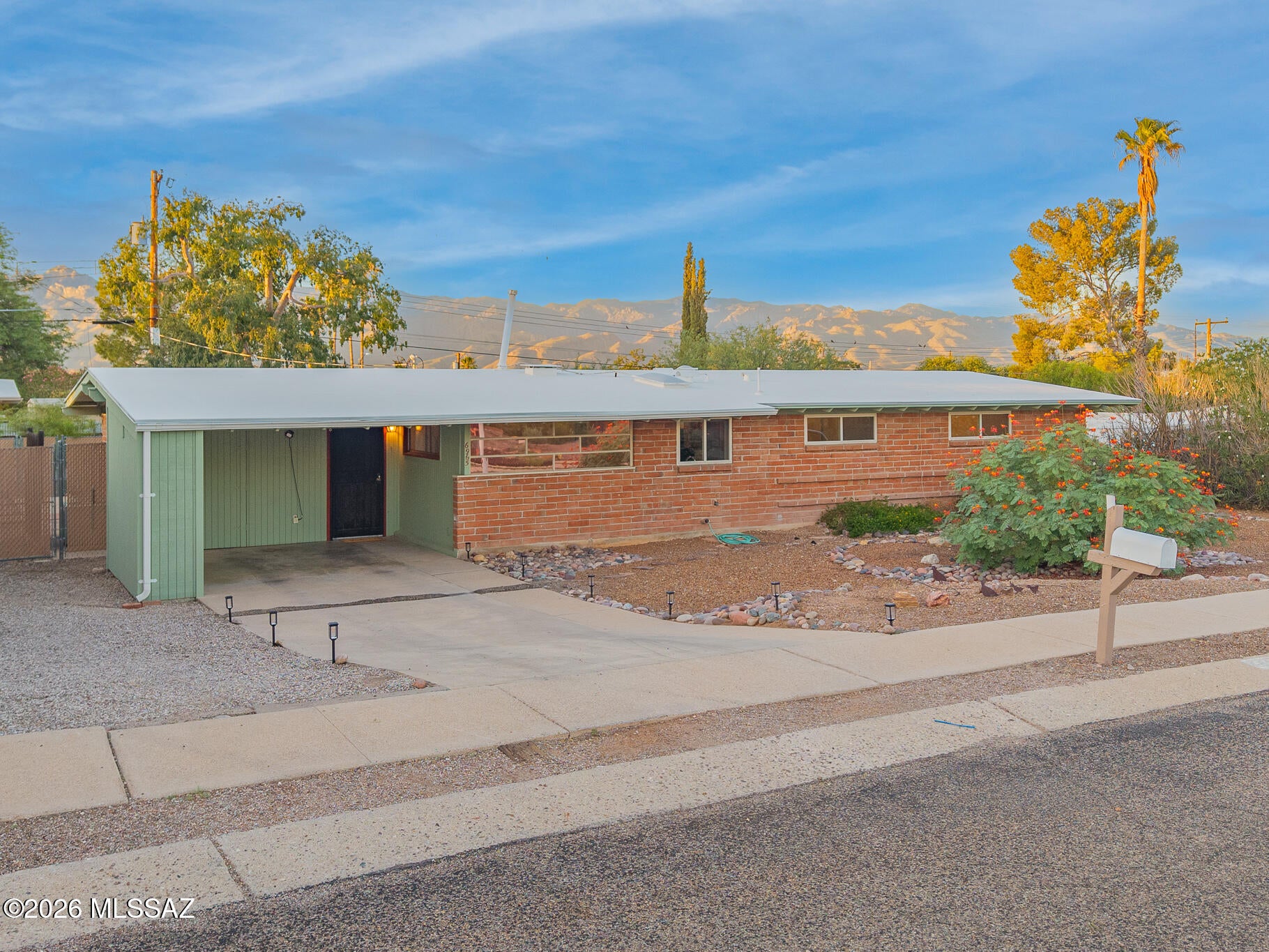 Kingston Knolls Terrace - Residential