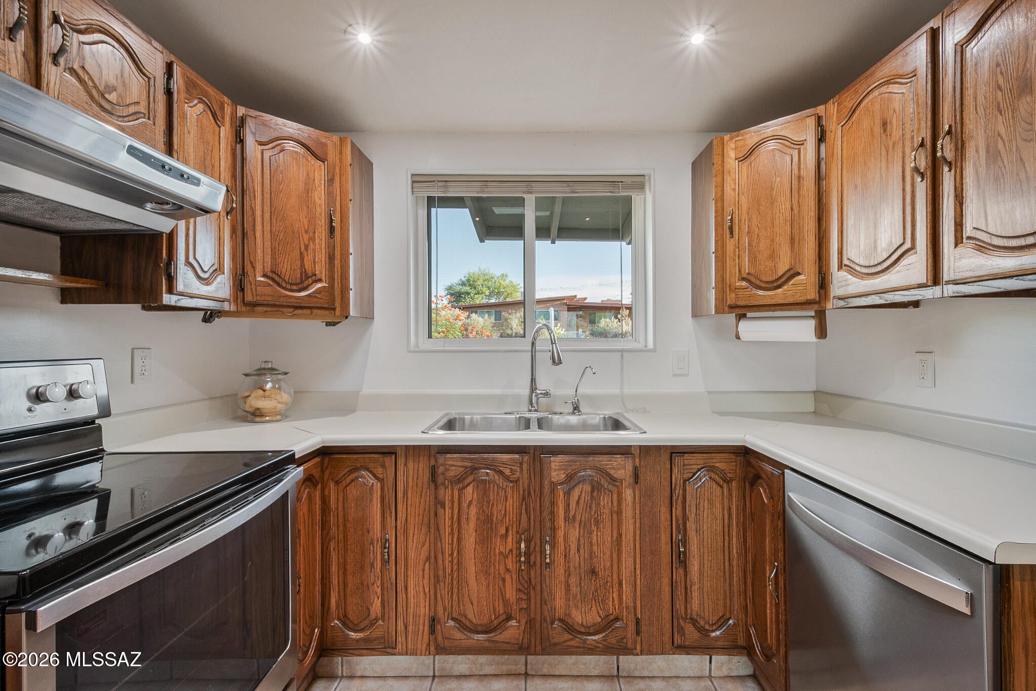 Kingston Knolls Terrace - Residential