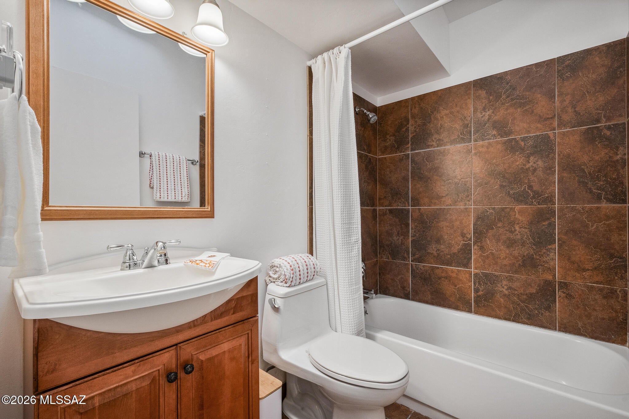 Kingston Knolls Terrace - Residential