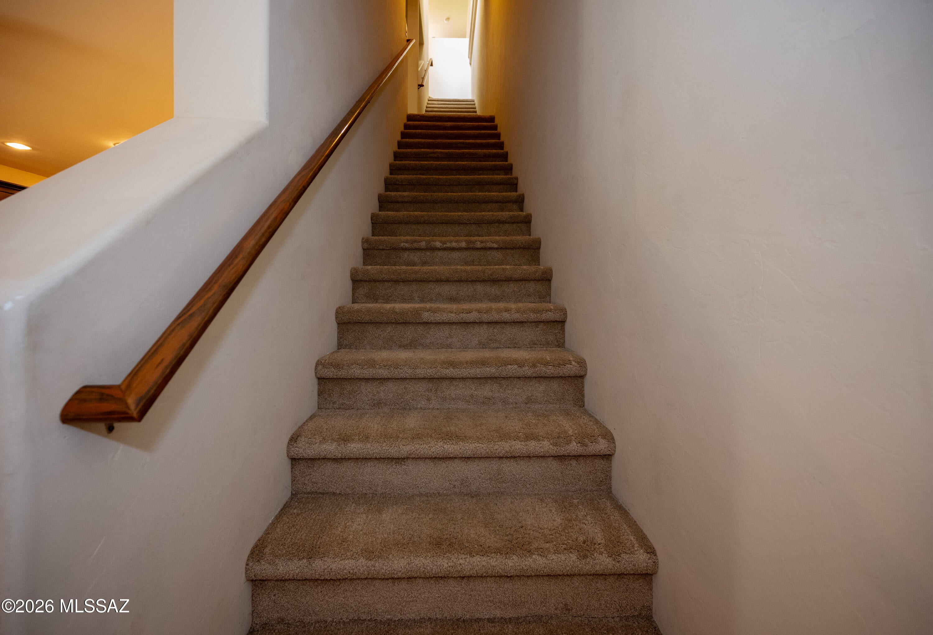 River Walk (1-140) - Residential Lease