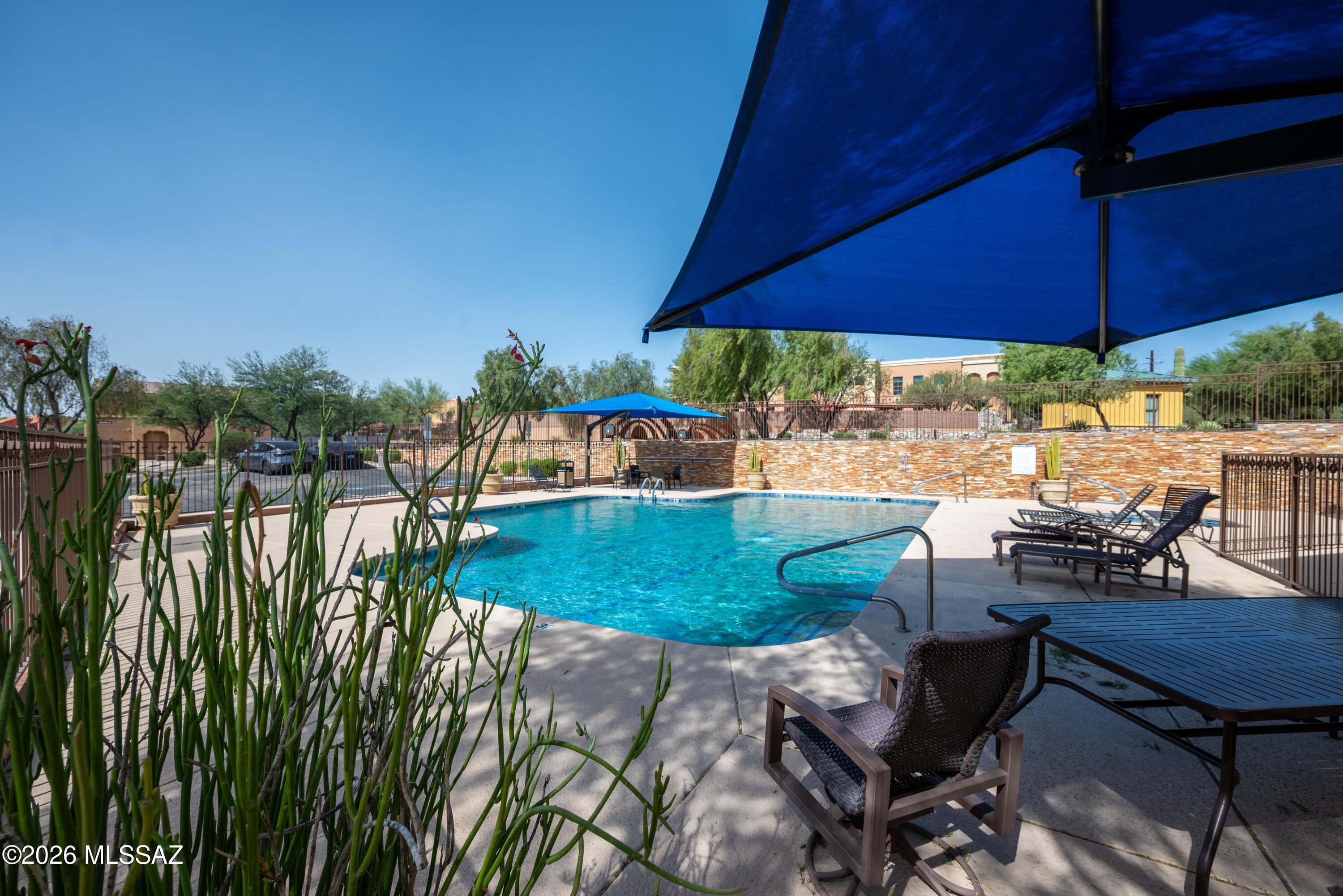 River Walk (1-140) - Residential Lease