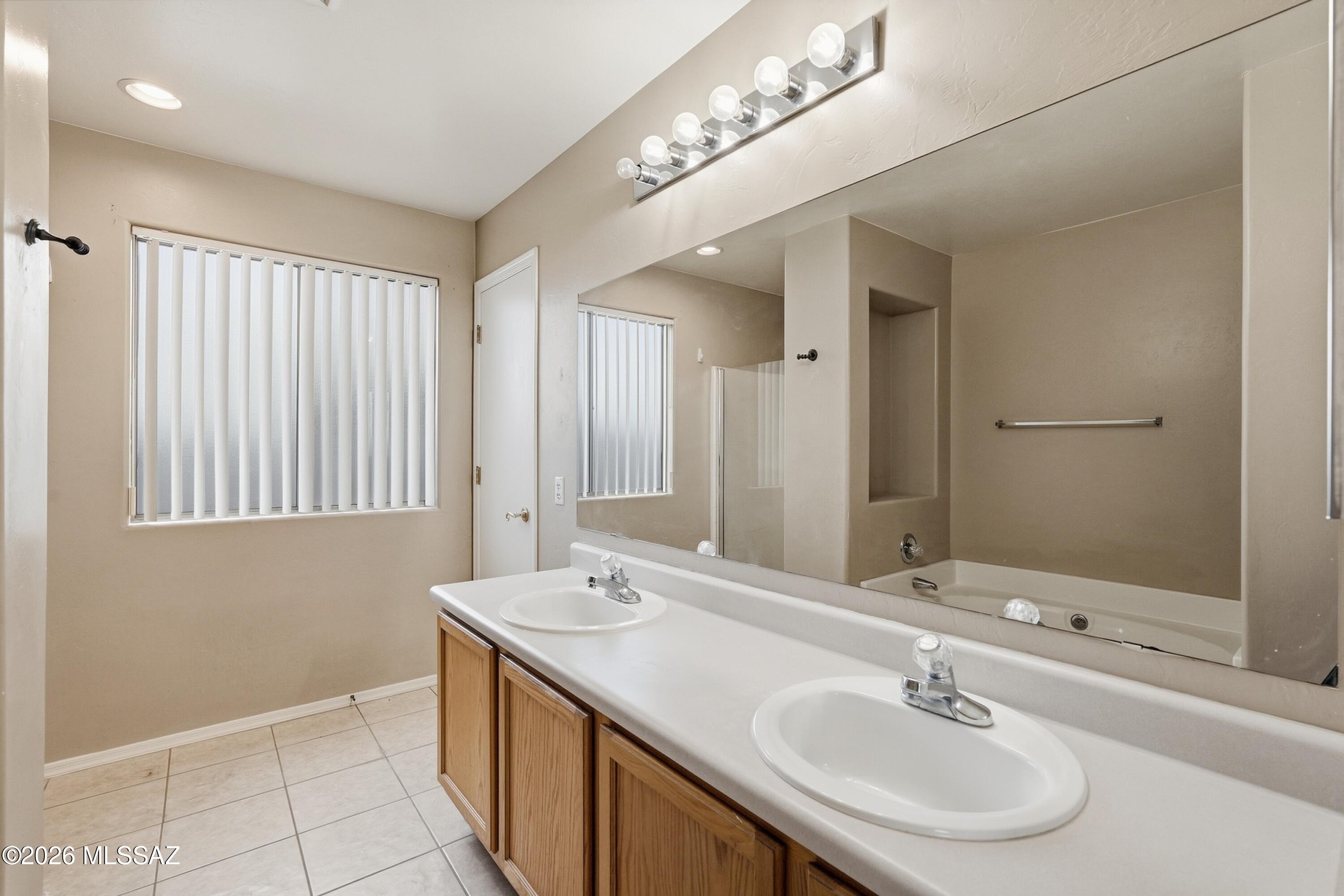 Woodbridge At Midvale Park (1-258) - Residential