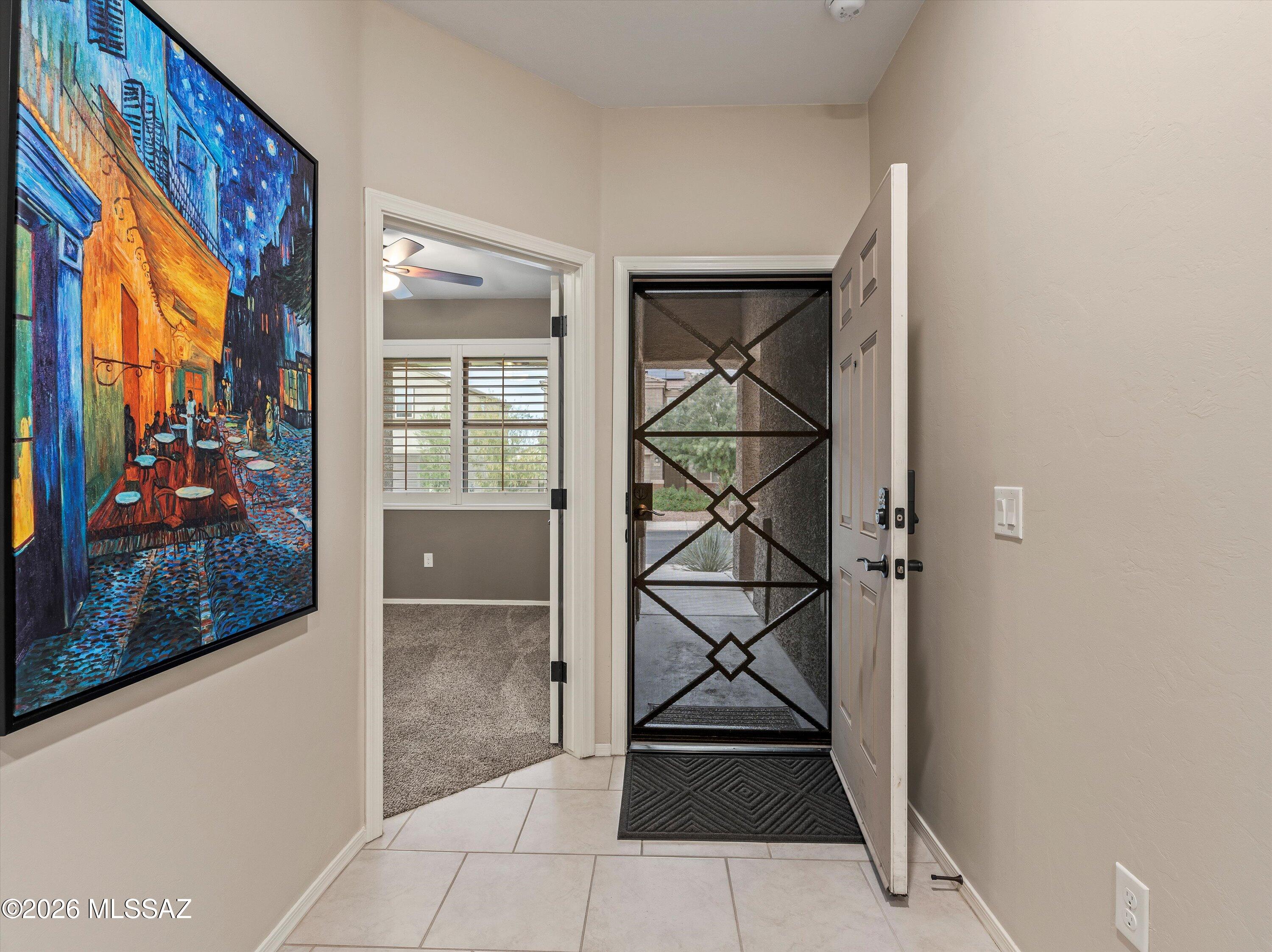 Saguaro Bloom SQ20180540069 - Residential