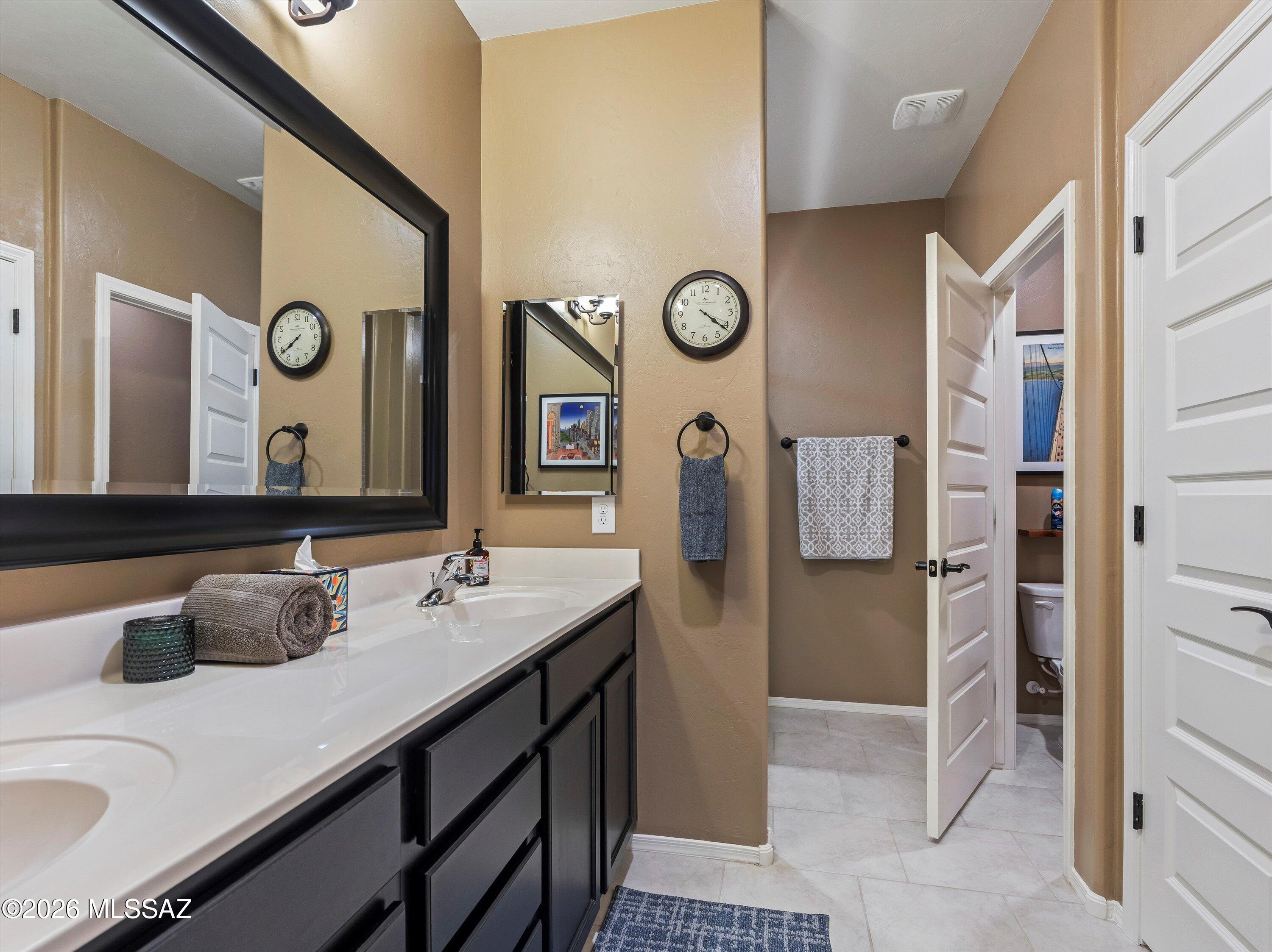 Saguaro Bloom SQ20180540069 - Residential