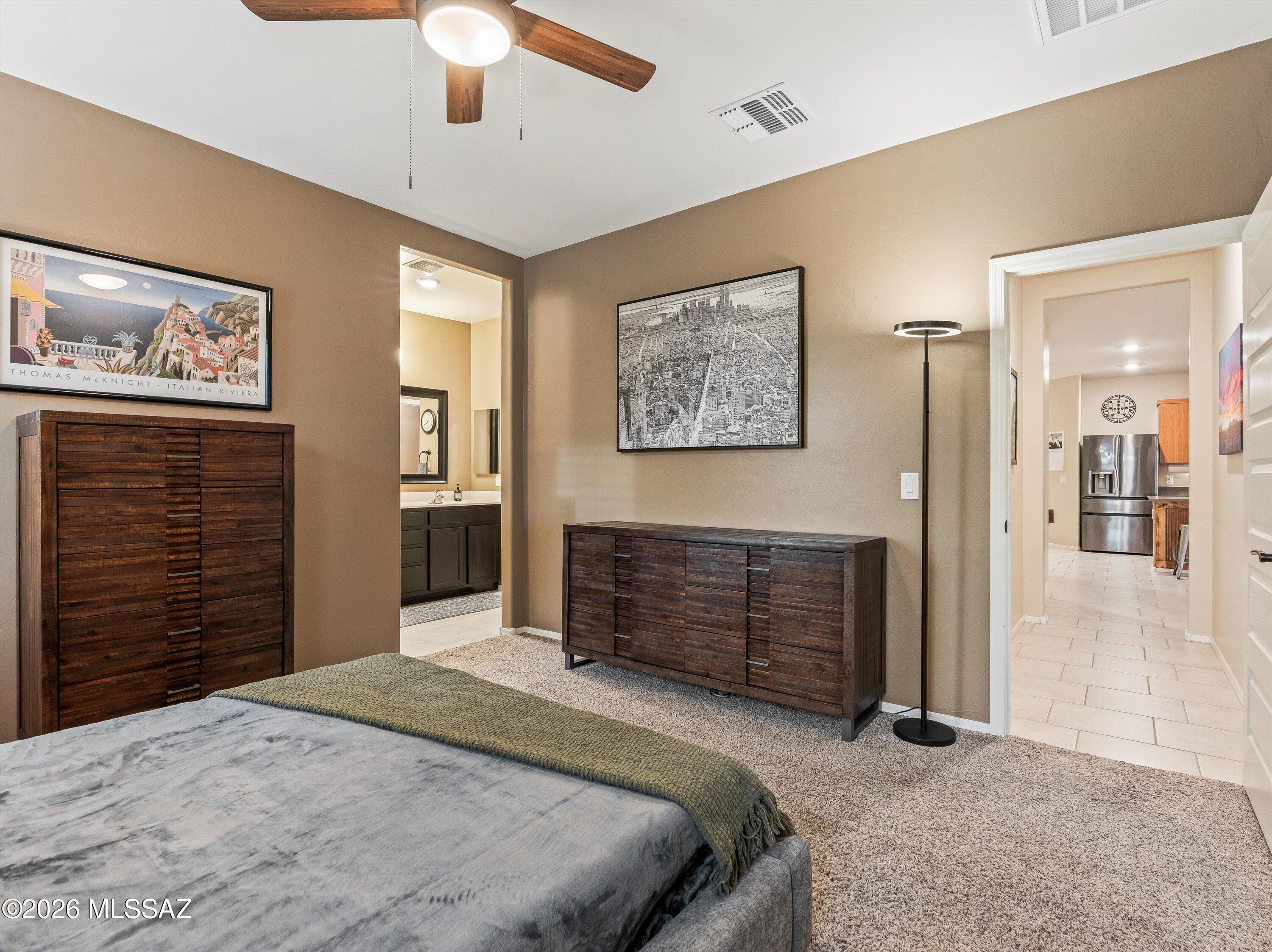 Saguaro Bloom SQ20180540069 - Residential