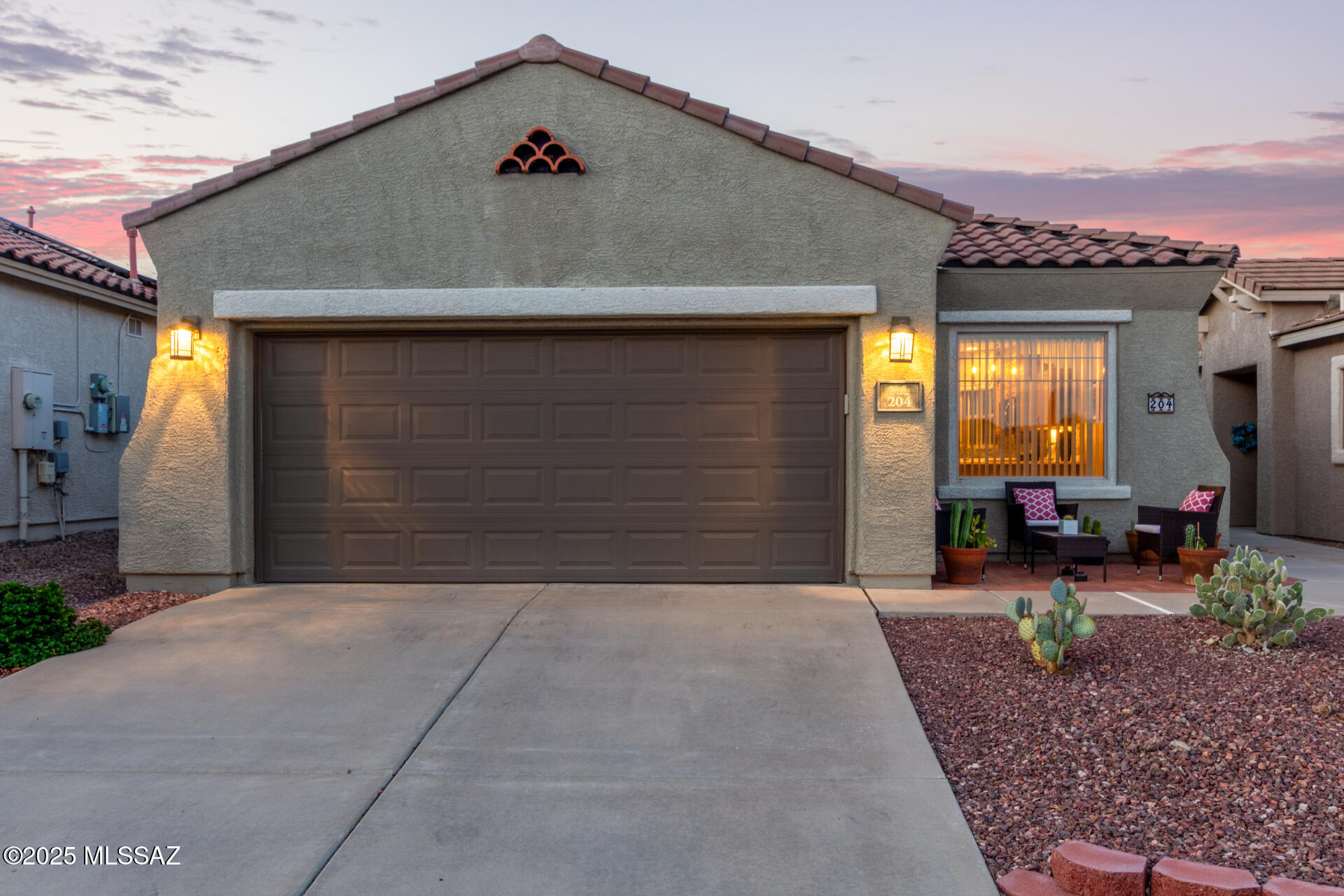 PRICE IMPROVEMENT!! Experience the best of Del Web living with this meticulously maintained home in the popular community of Sonora Del Web. Move in ready! With two comfortable bedrooms and a bonus flex space/den, this home offers the flexibility you need. Recently refreshed with new paint inside and out, this home feels like an upscale southwestern retreat. Enjoy your spacious kitchen featuring stainless steel appliances and a beautiful custom backsplash. The bathrooms have been updated and upgraded, offering functionality and beauty. The private backyard is just the right size for outdoor dining and entertaining and boasts mature orange and lime trees.  OLD REPUBLIC HOME WARRANTY OFFERED !!