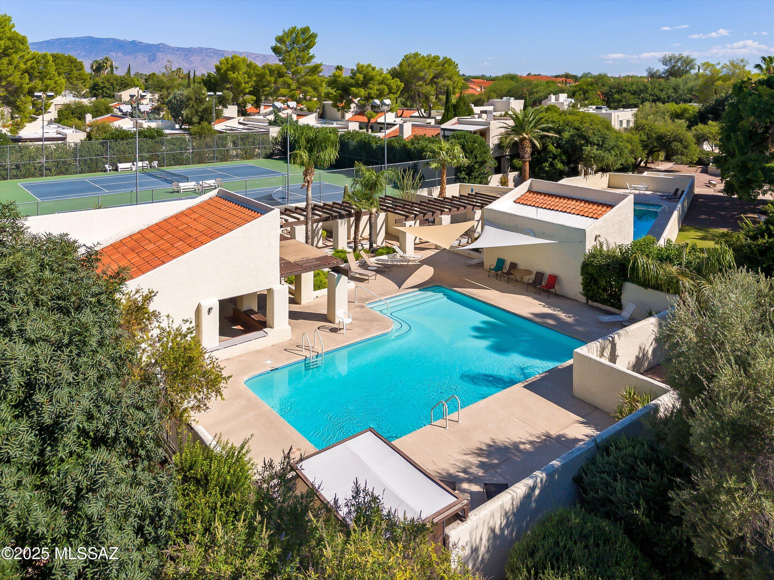 Villa Del Rio (1-148) - Residential