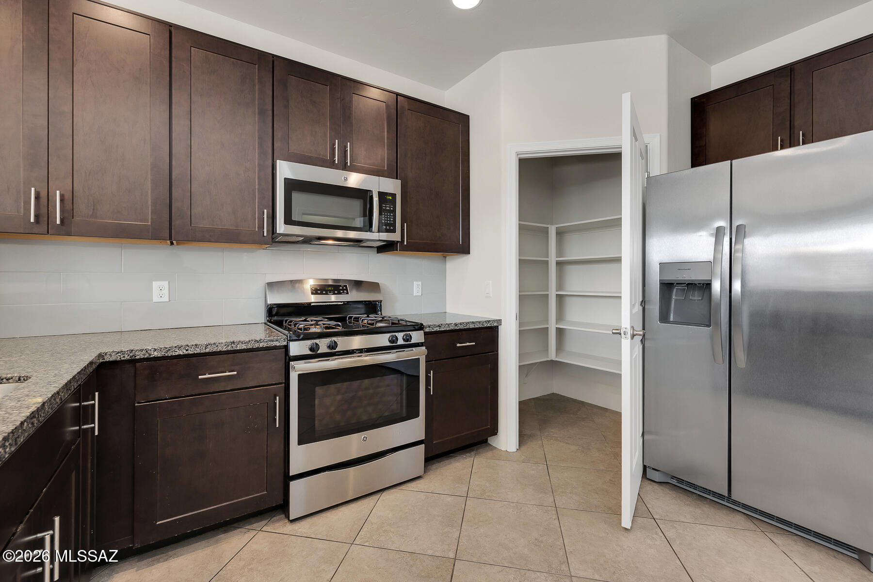 Miramonte At Glenn SQ20133580243 - Residential