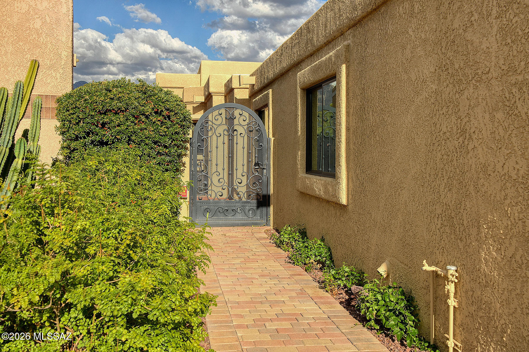 Tucson National Townhomes West(1-80) - Residential