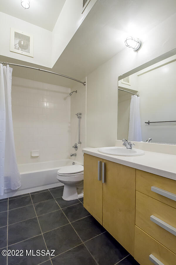 Ice House Lofts Units 1-51 - Residential