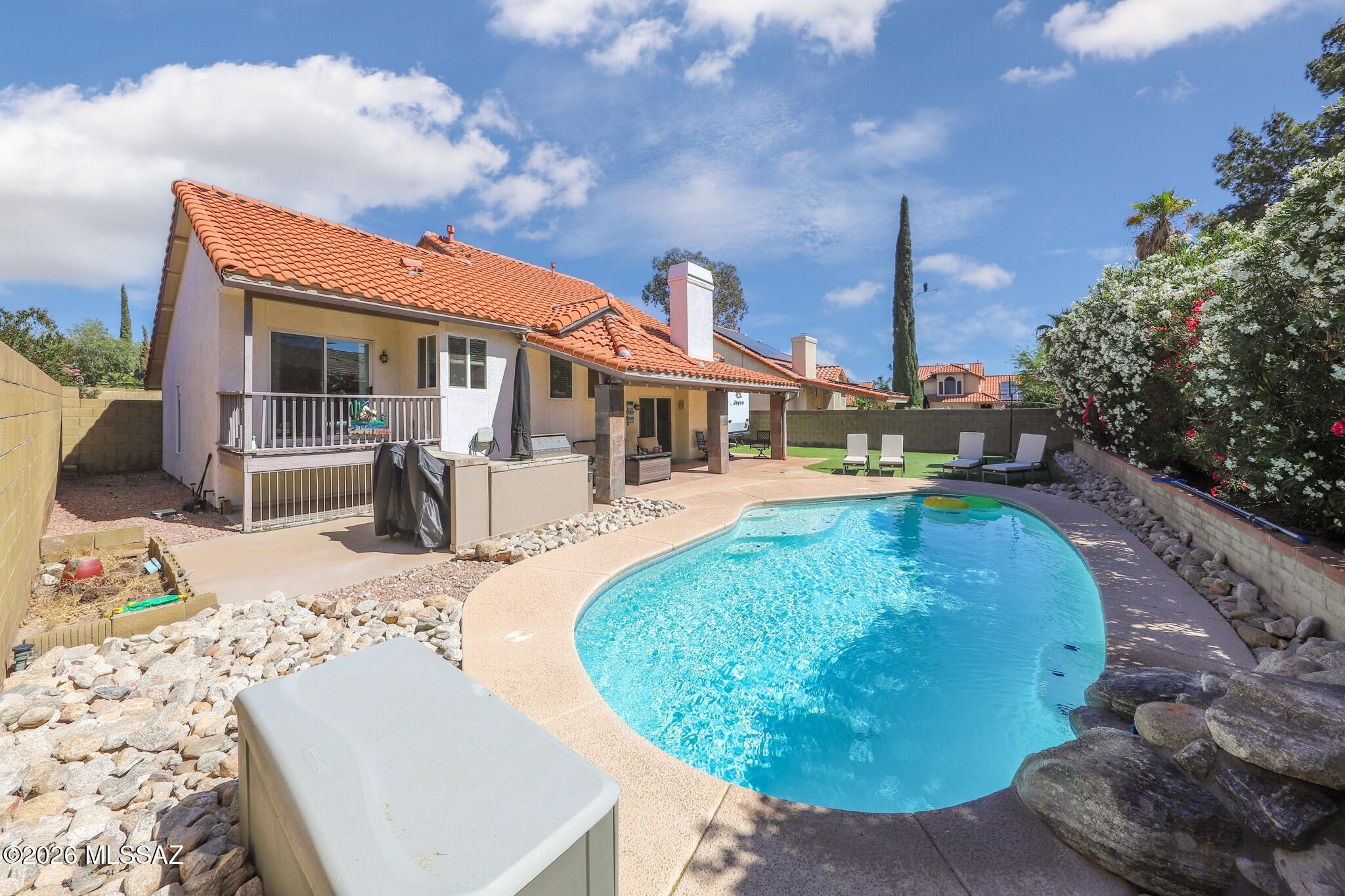 Elliott Homes At Rita Ranch (1-521) - Residential