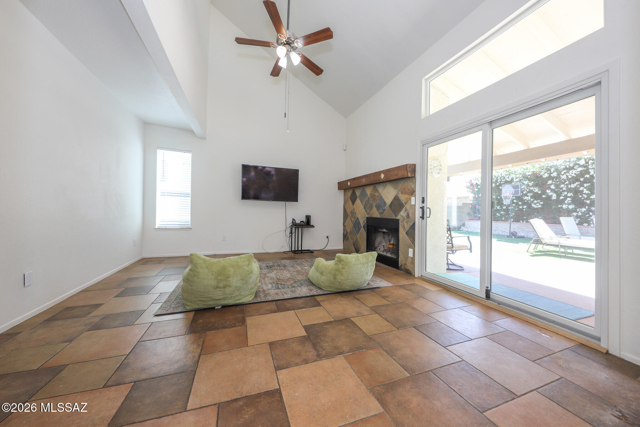 Elliott Homes At Rita Ranch (1-521) - Residential