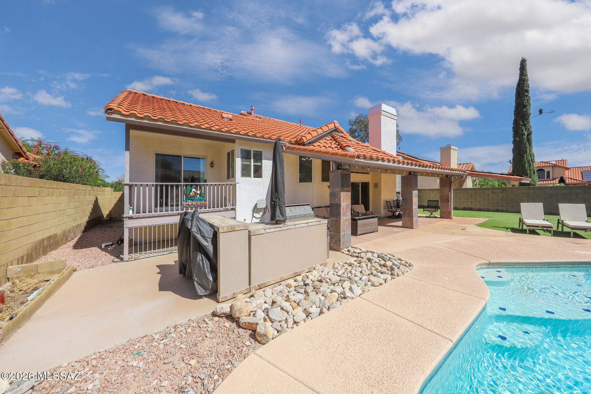 Elliott Homes At Rita Ranch (1-521) - Residential