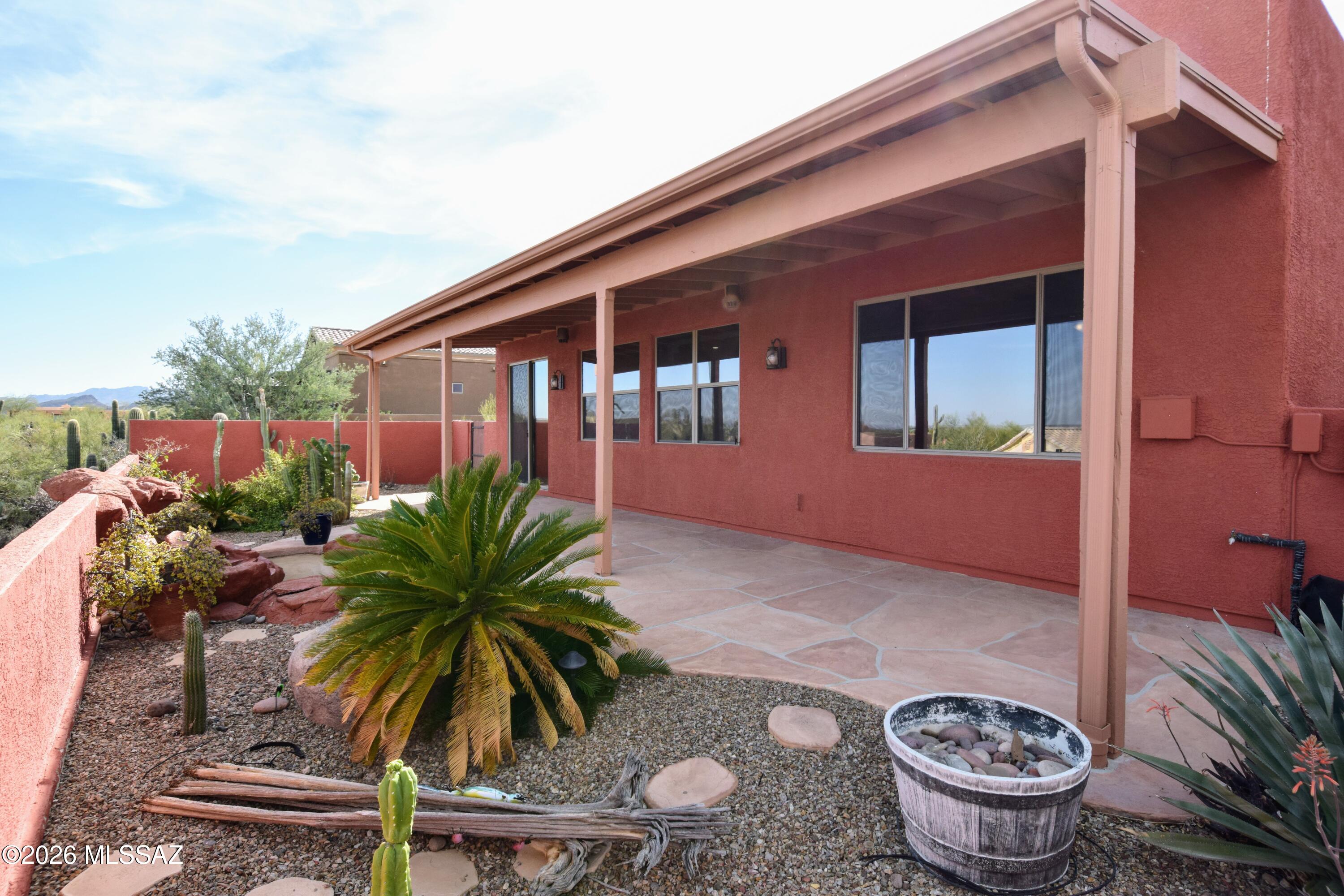 Los Morteros Est. (1-32) - Residential Lease